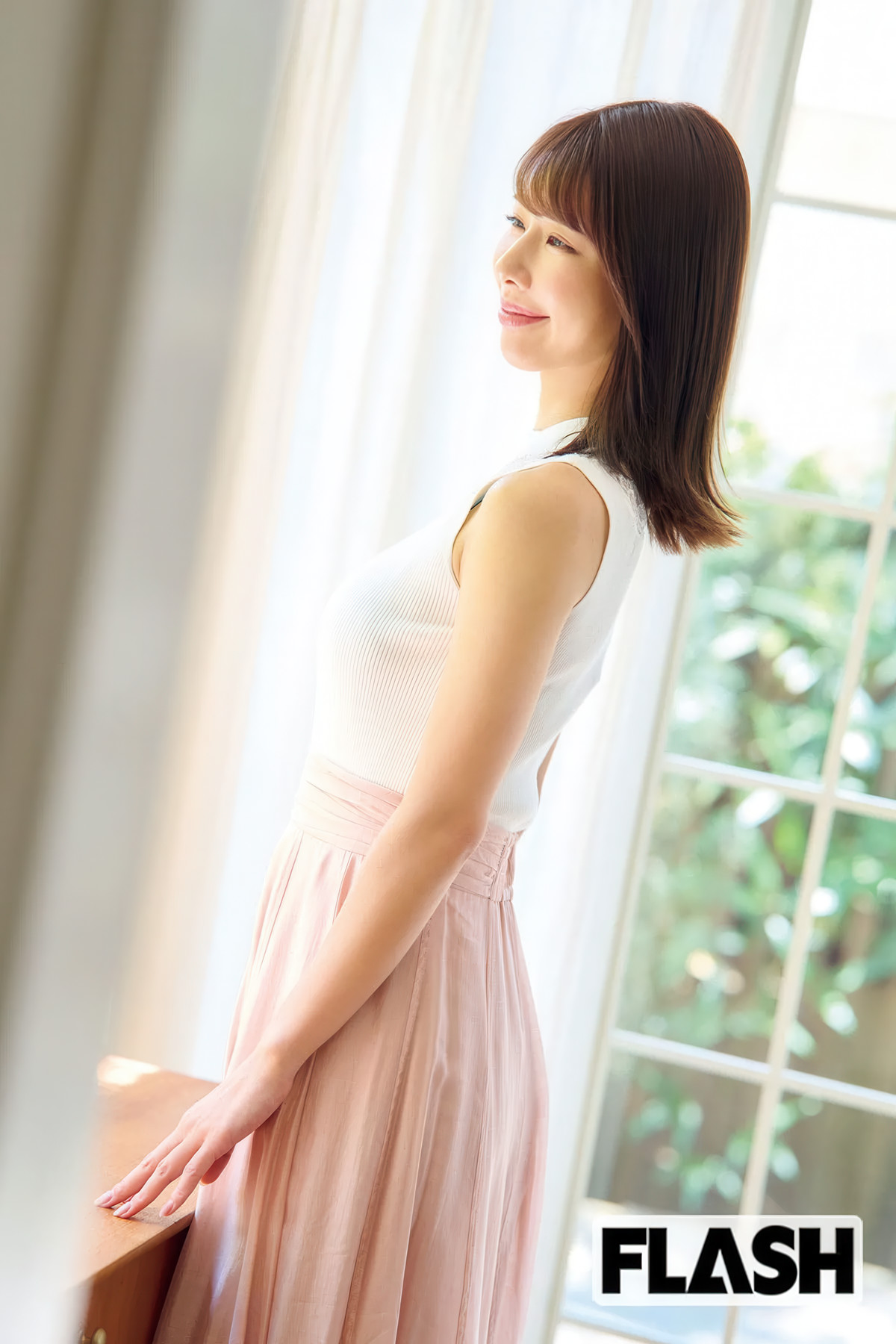Aoi Tani 谷碧, FLASH 2025.06.24 (フラッシュ 2025年6月24日号)