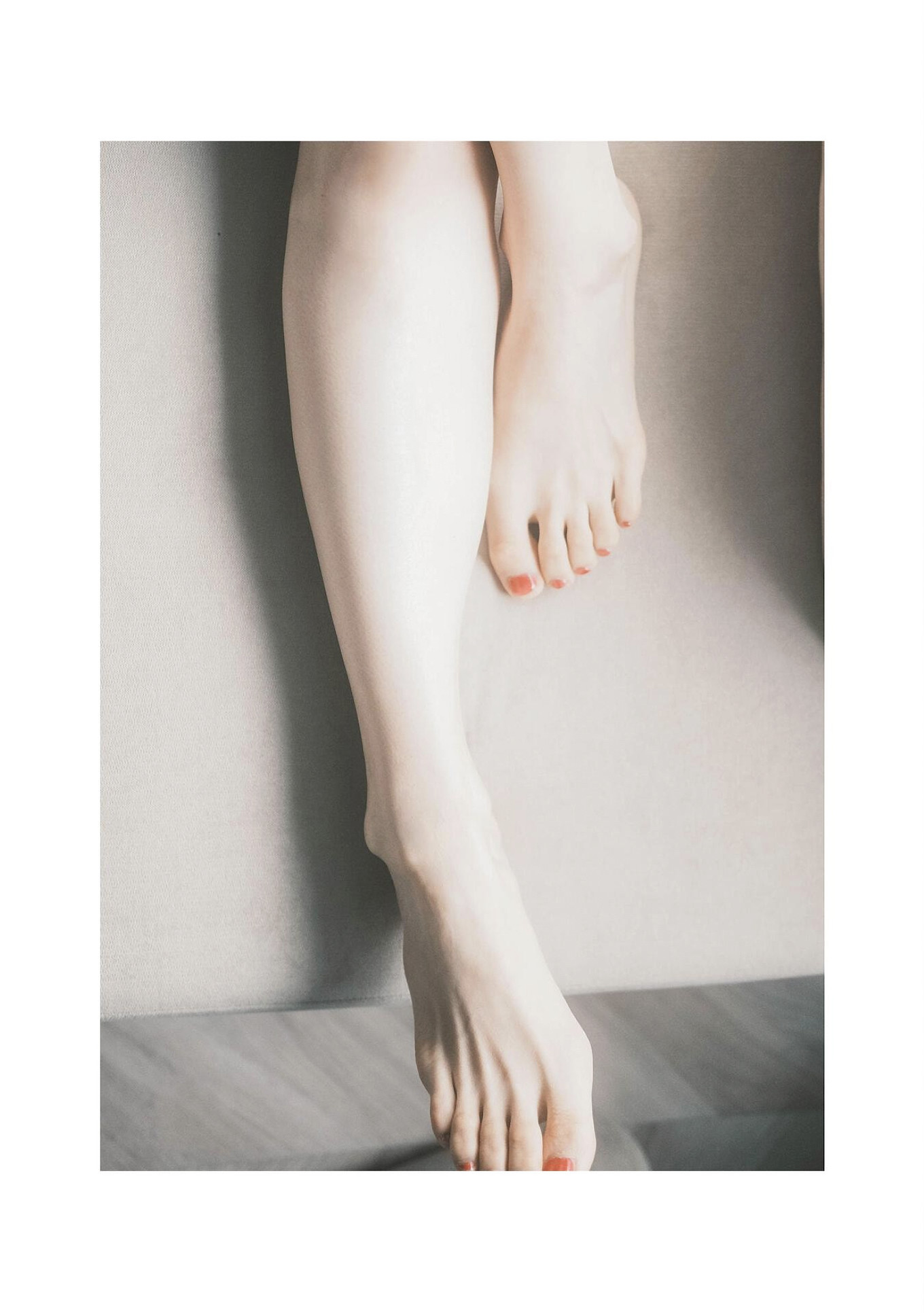 Misa Honma 本間ミサ, 写真集 「ニューヒロイン」 Set.04