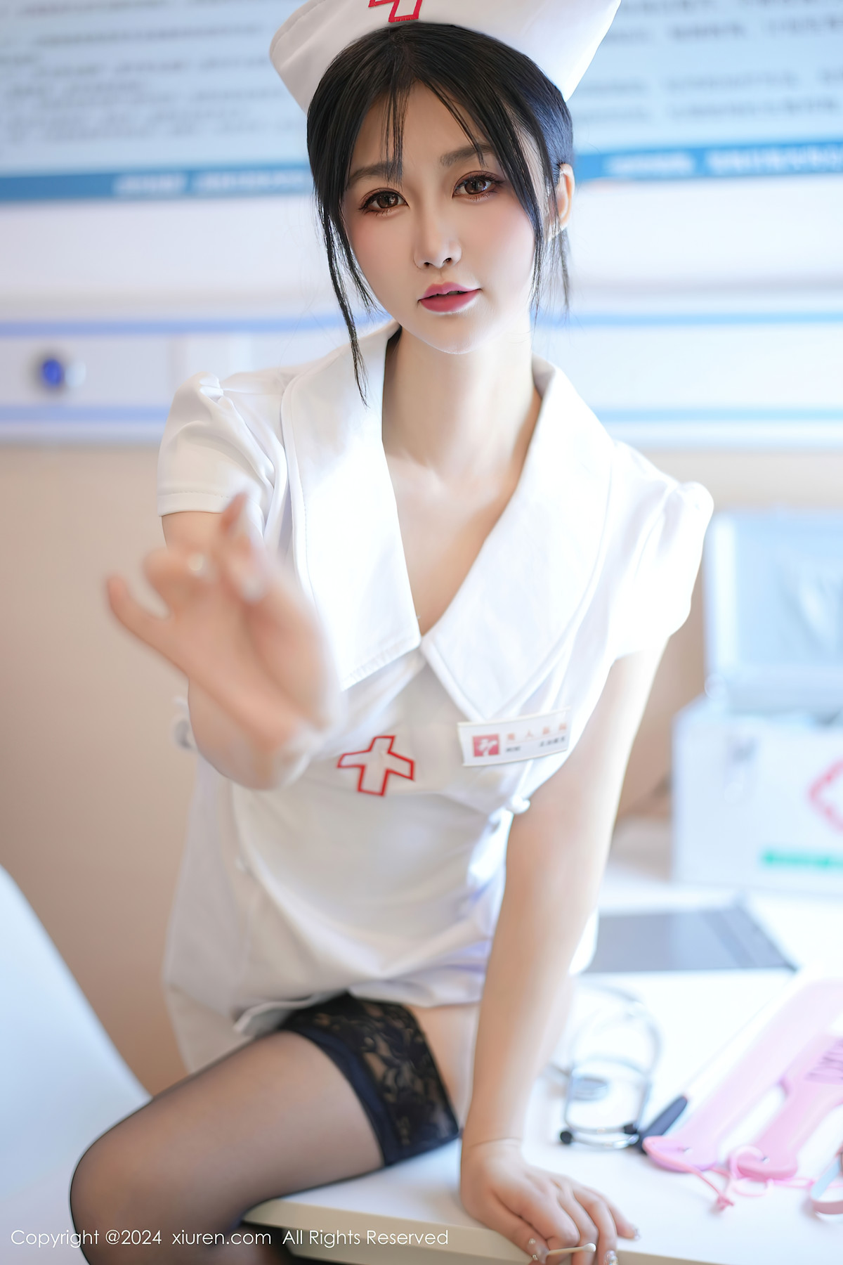 XiuRen秀人网 No.8512 laura阿姣