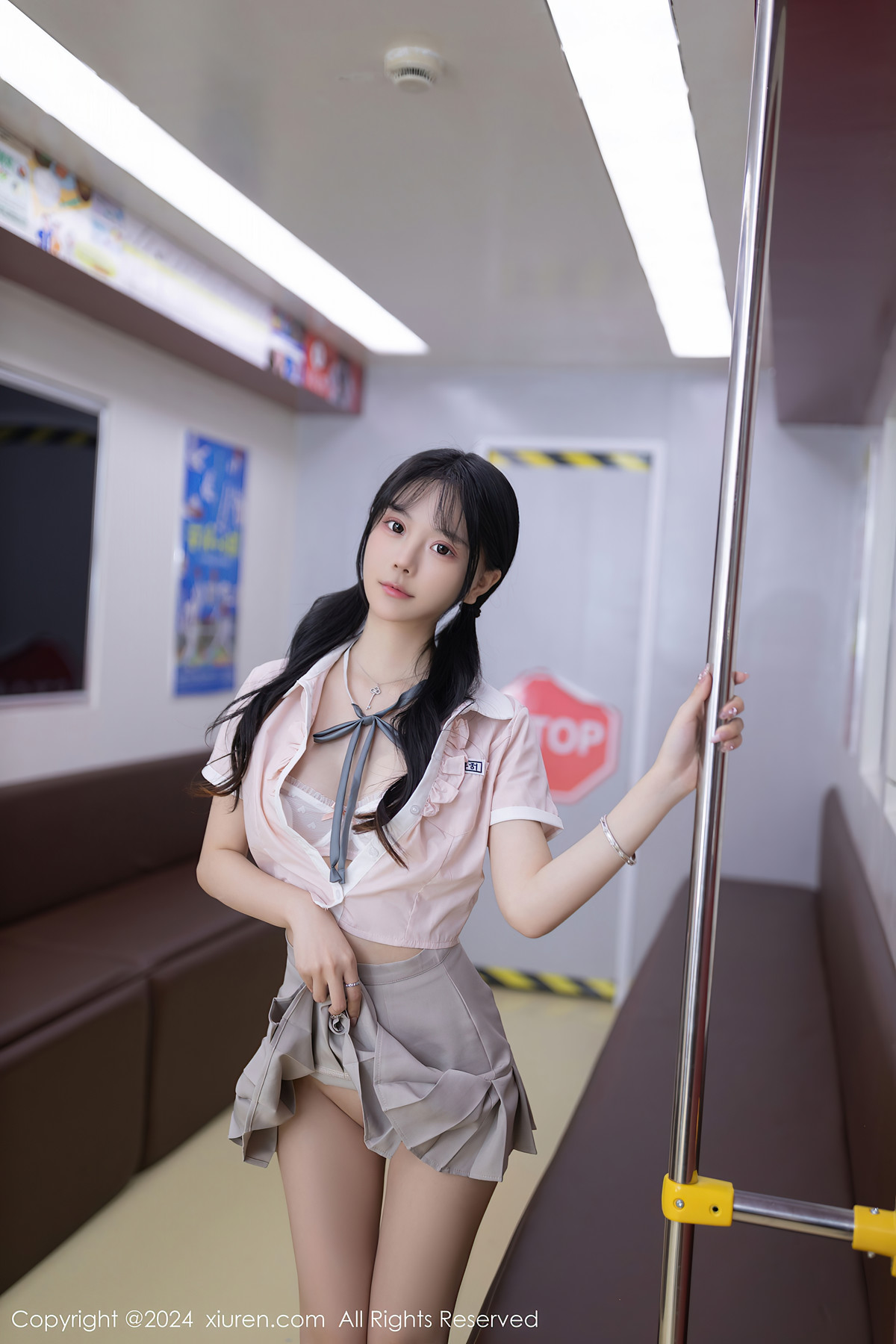 XiuRen秀人网 No.8515 幼幼Yoyo