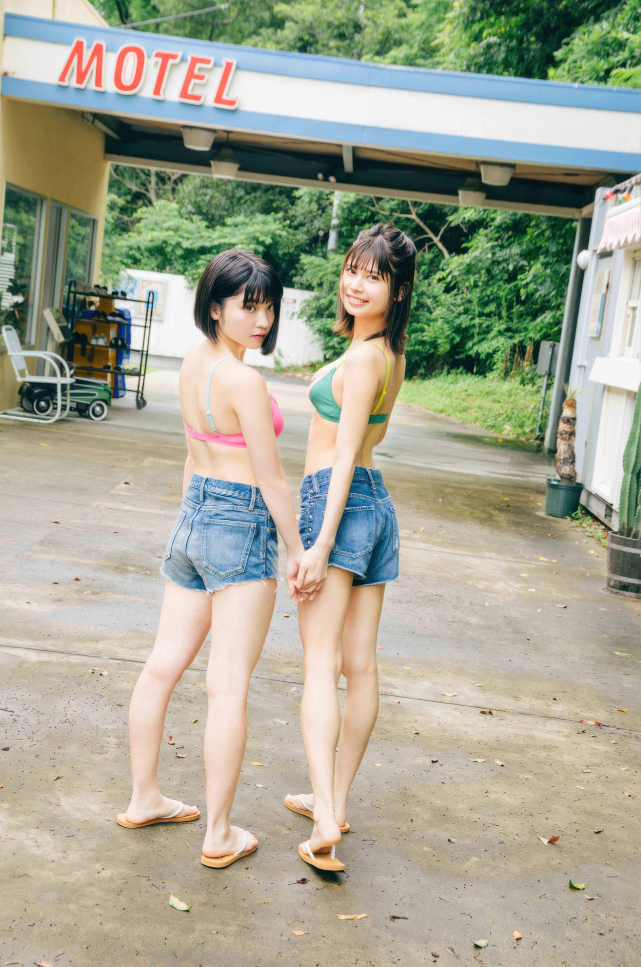 Nemoto Nagi 根本凪, Rin Kaname 鹿目凛, from でんぱ組.inc 写真集 ねもぺろ 「萌えキュン」 だけじゃありません。 Set.03