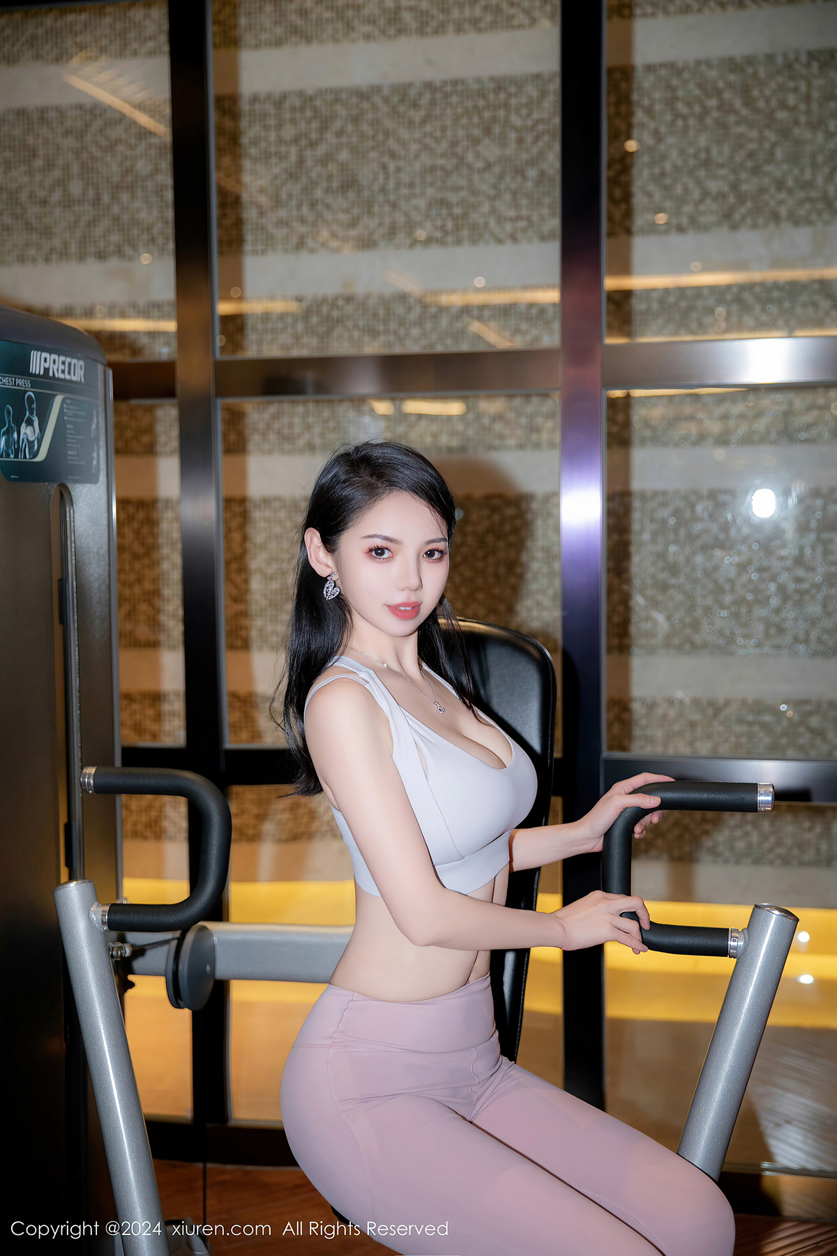 XiuRen秀人网 No.8533 大美妞儿DaMeiNiuEr