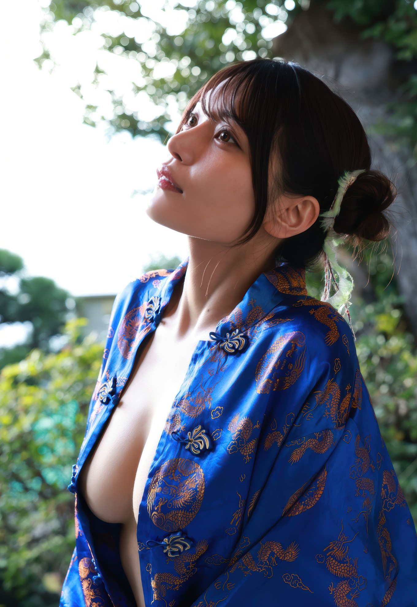 Sayaka Nitori 似鳥沙也加, 旬撮ガール Vol.4 振り向けばインスタ女王