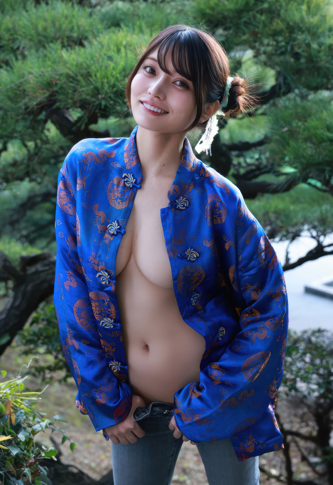 Sayaka Nitori 似鳥沙也加, 旬撮ガール Vol.4 振り向けばインスタ女王