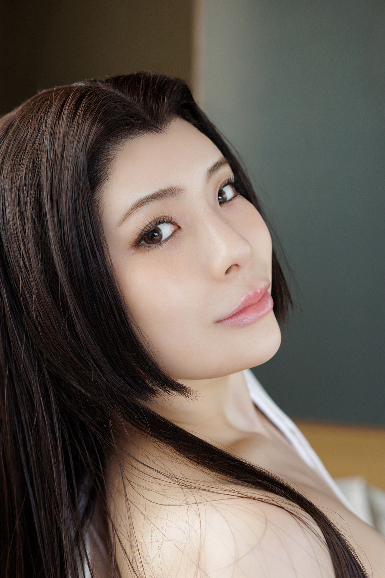 Rei Kamiki 神木麗, FLASHデジタル写真集 『雅で淫らな世界』