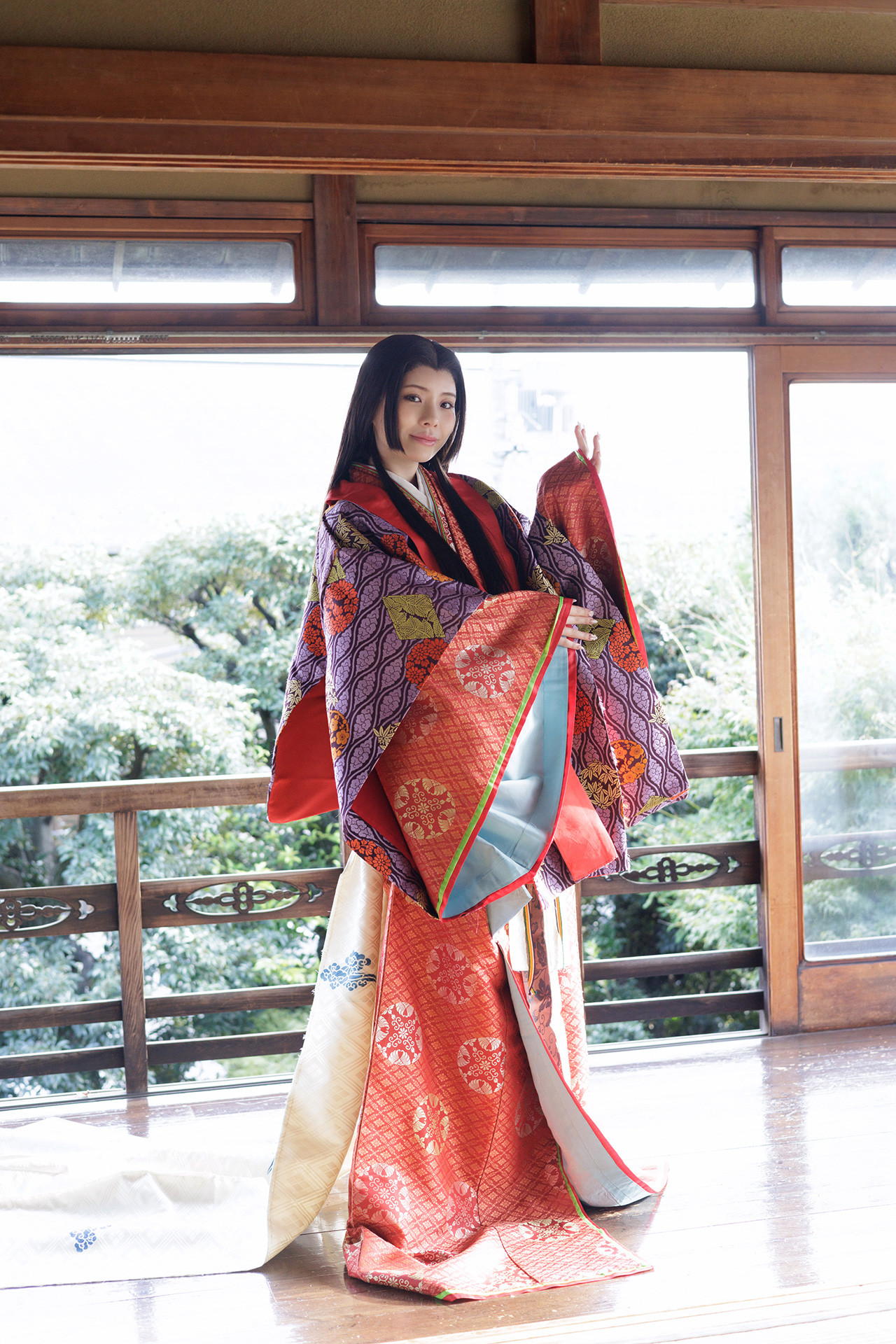 Rei Kamiki 神木麗, FLASHデジタル写真集 『雅で淫らな世界』