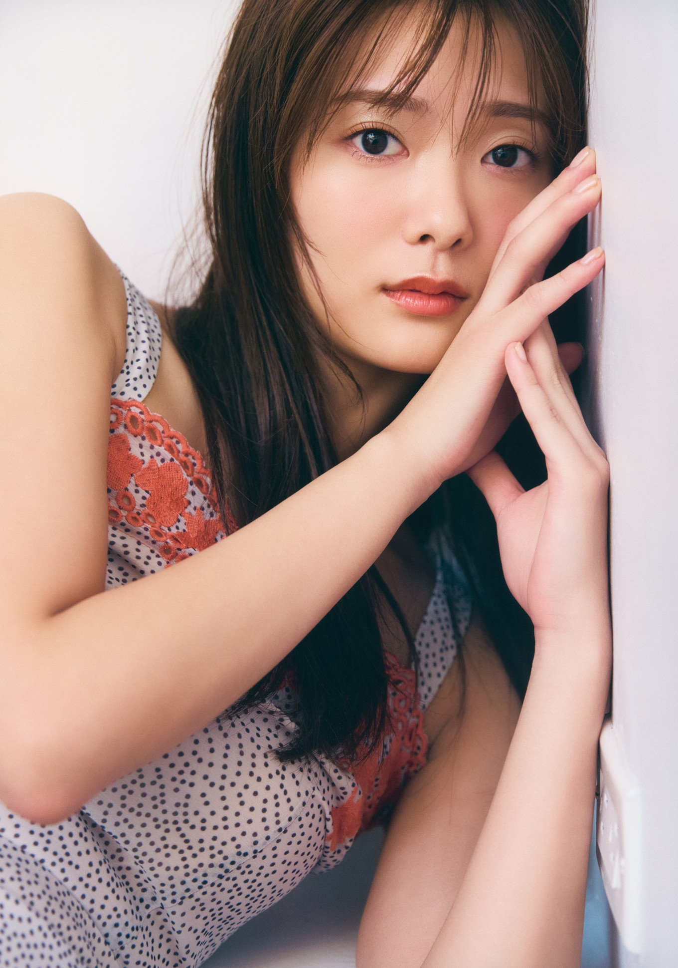 Hono Tamura 田村保乃, 2nd写真集 『隣の席になりたい』 Set.04