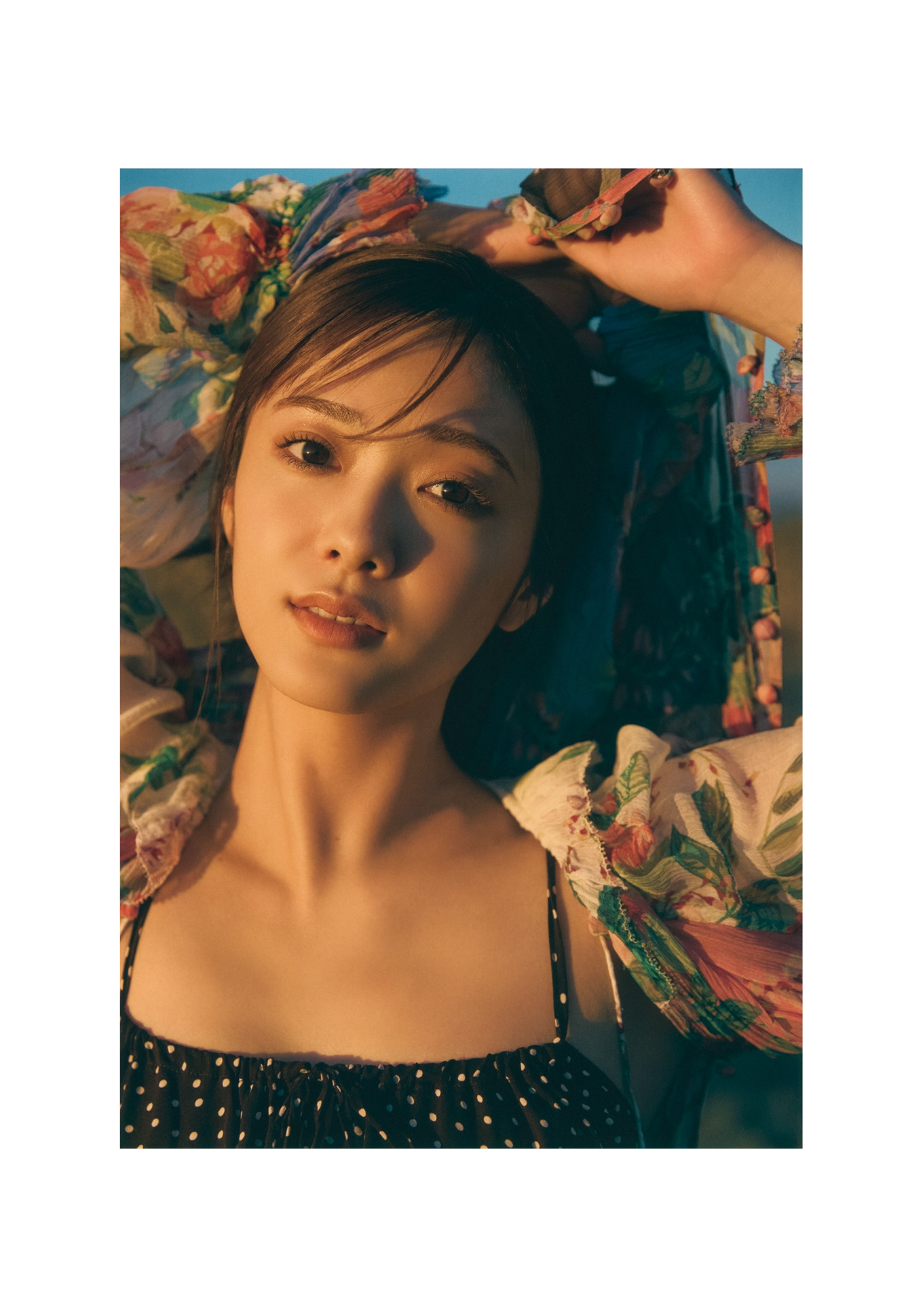 Hono Tamura 田村保乃, 2nd写真集 『隣の席になりたい』 Set.04