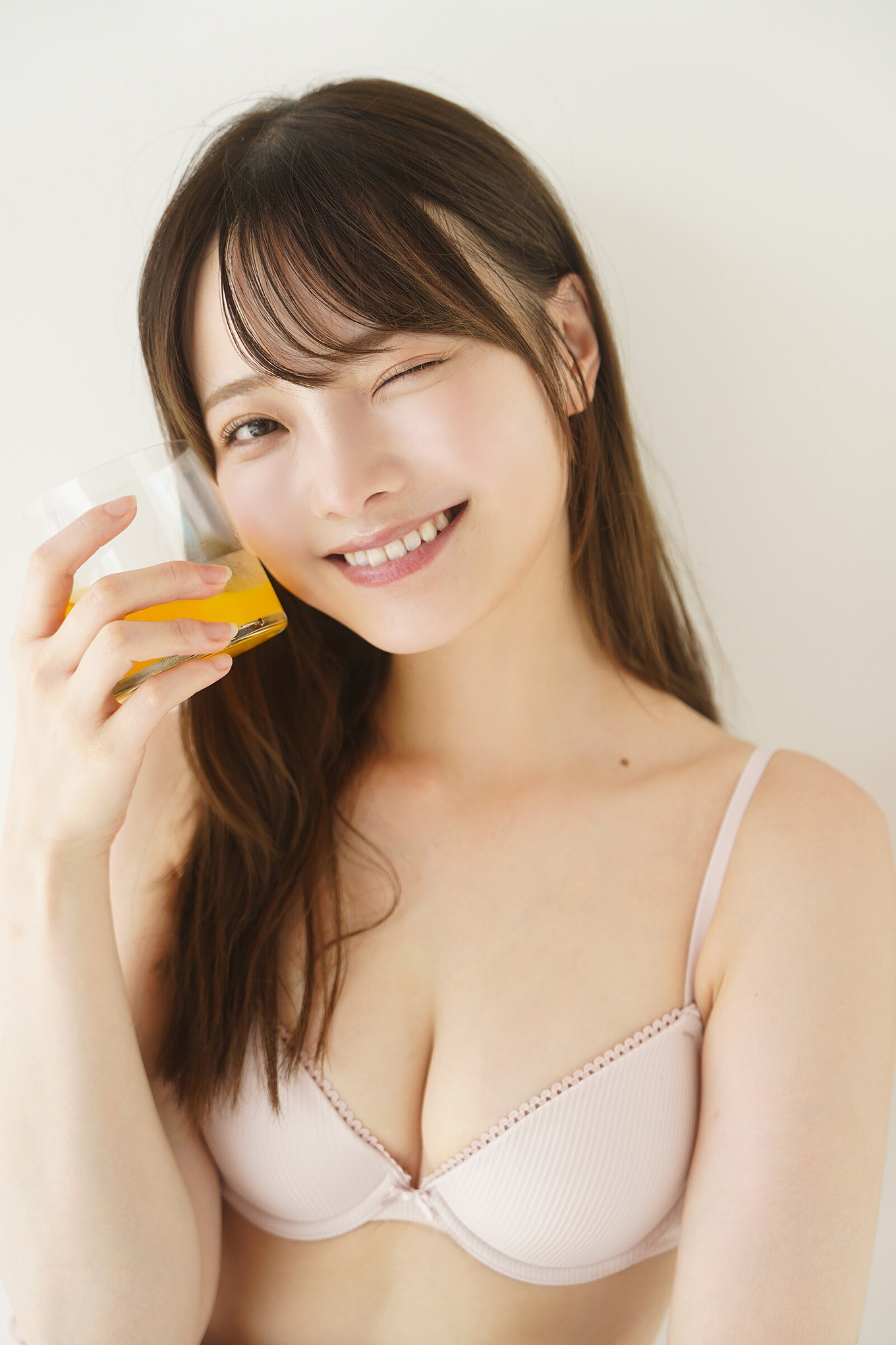 Himeka Araya 新谷姫加, 漫画アクションデジタル写真集 「Garden」 Set.02