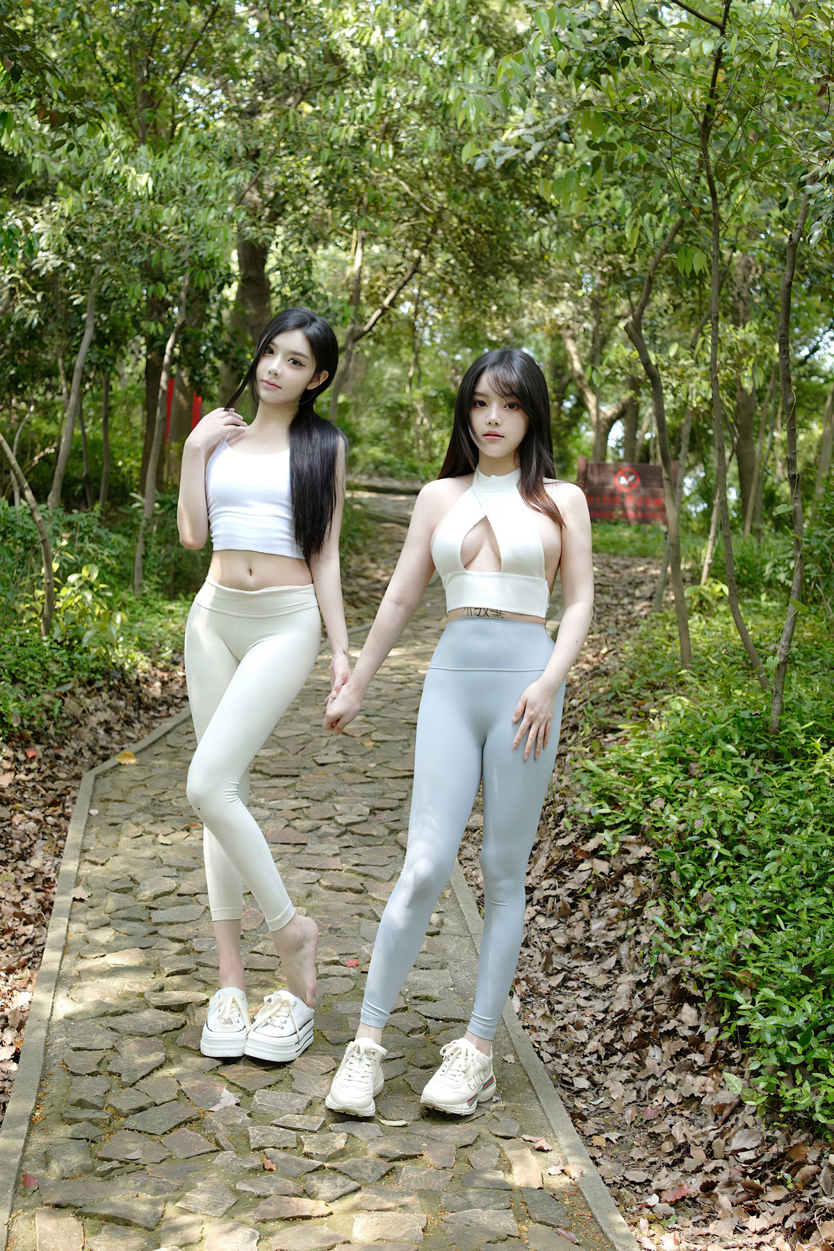 XiuRen秀人网 No.8565 豆瓣酱DouBanJiang