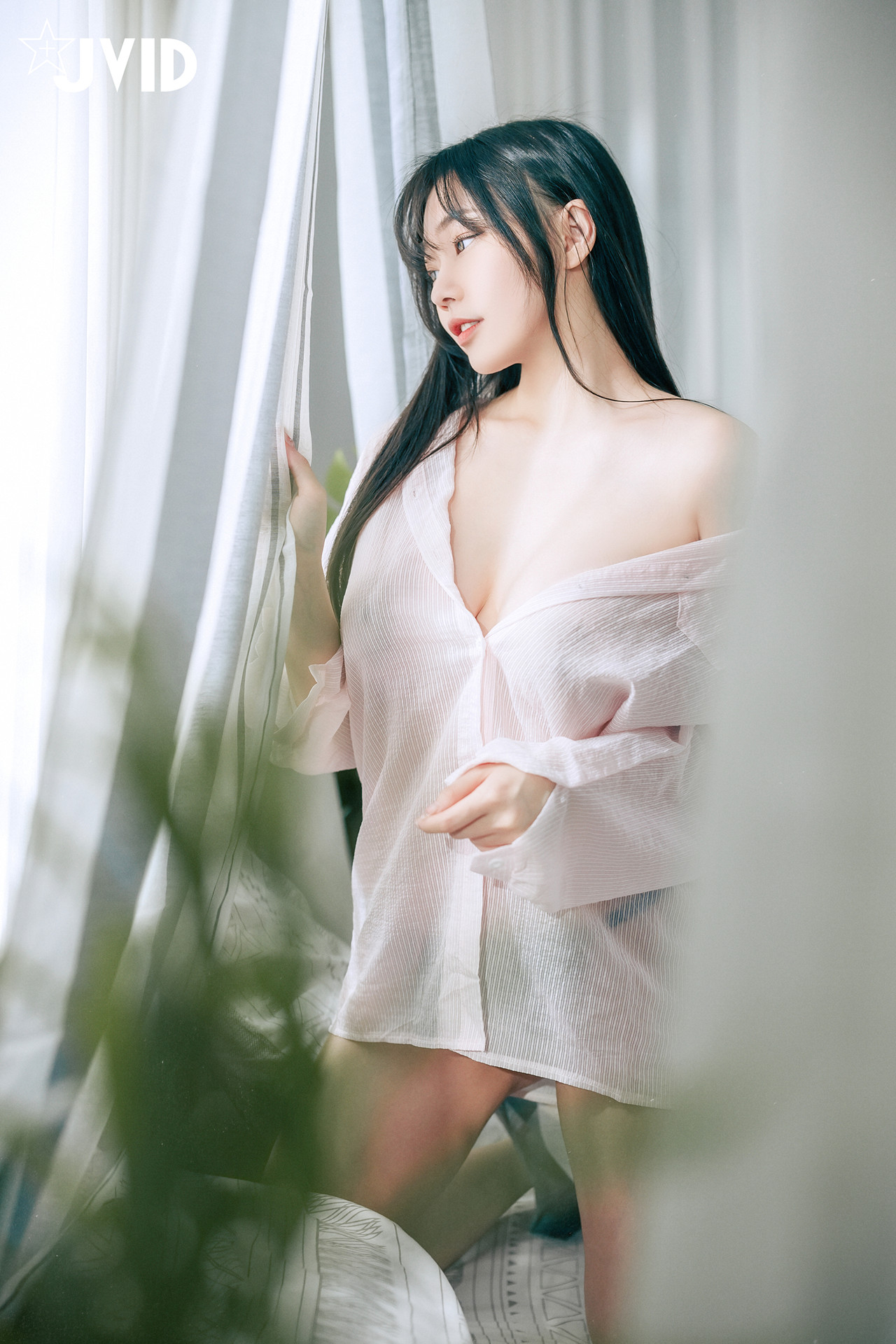 JVID 苡昕Slivia – 超巨乳女秘書 Set.03