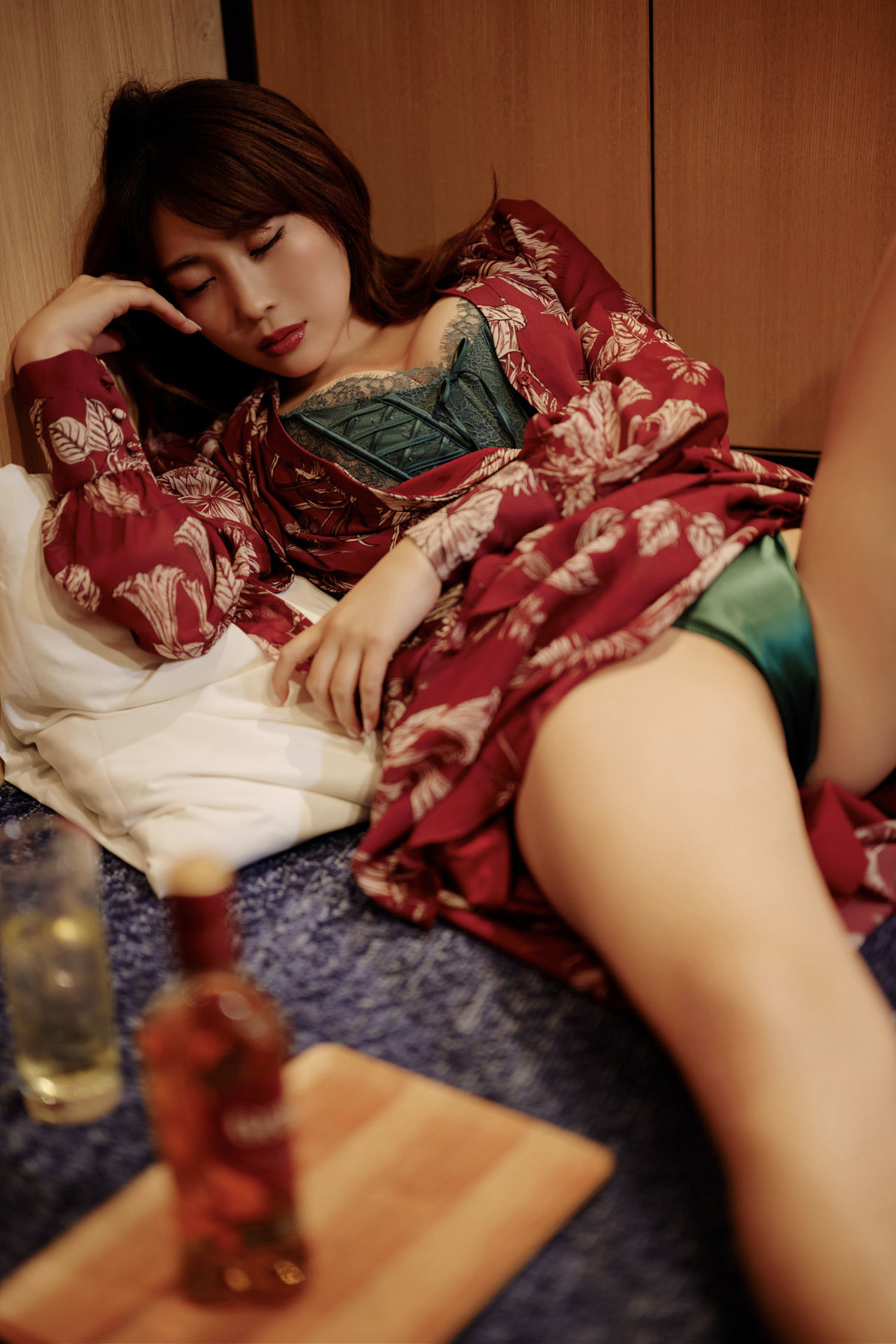 Tomomi Morisaki 森咲智美, 週刊ポストデジタル写真集 『500万人のおっぱい』 Set.02