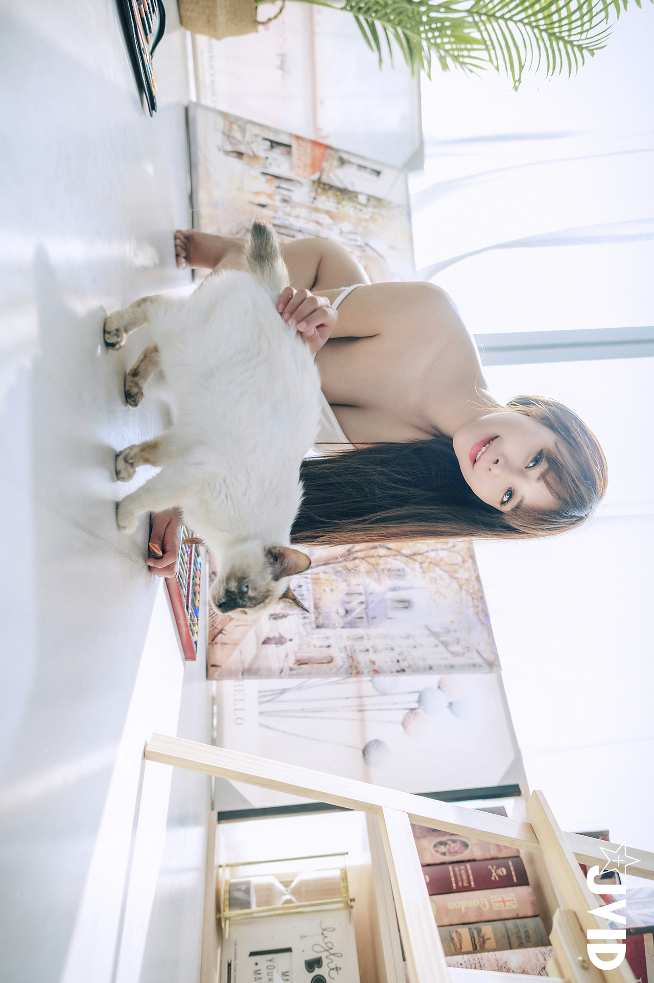 JVID Lele 乐乐 – 热爱榨精的漫画家-艺术家-生日限定尺度 Set.02