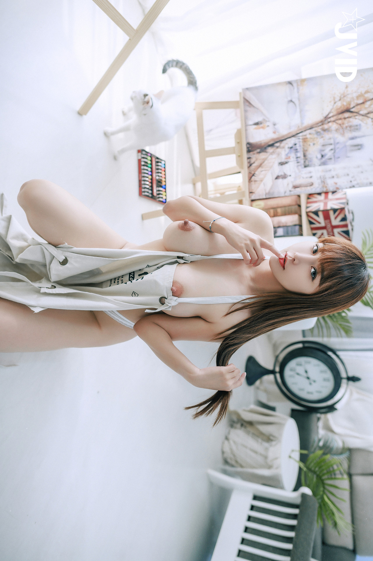JVID Lele 乐乐 – 热爱榨精的漫画家-艺术家-生日限定尺度 Set.02