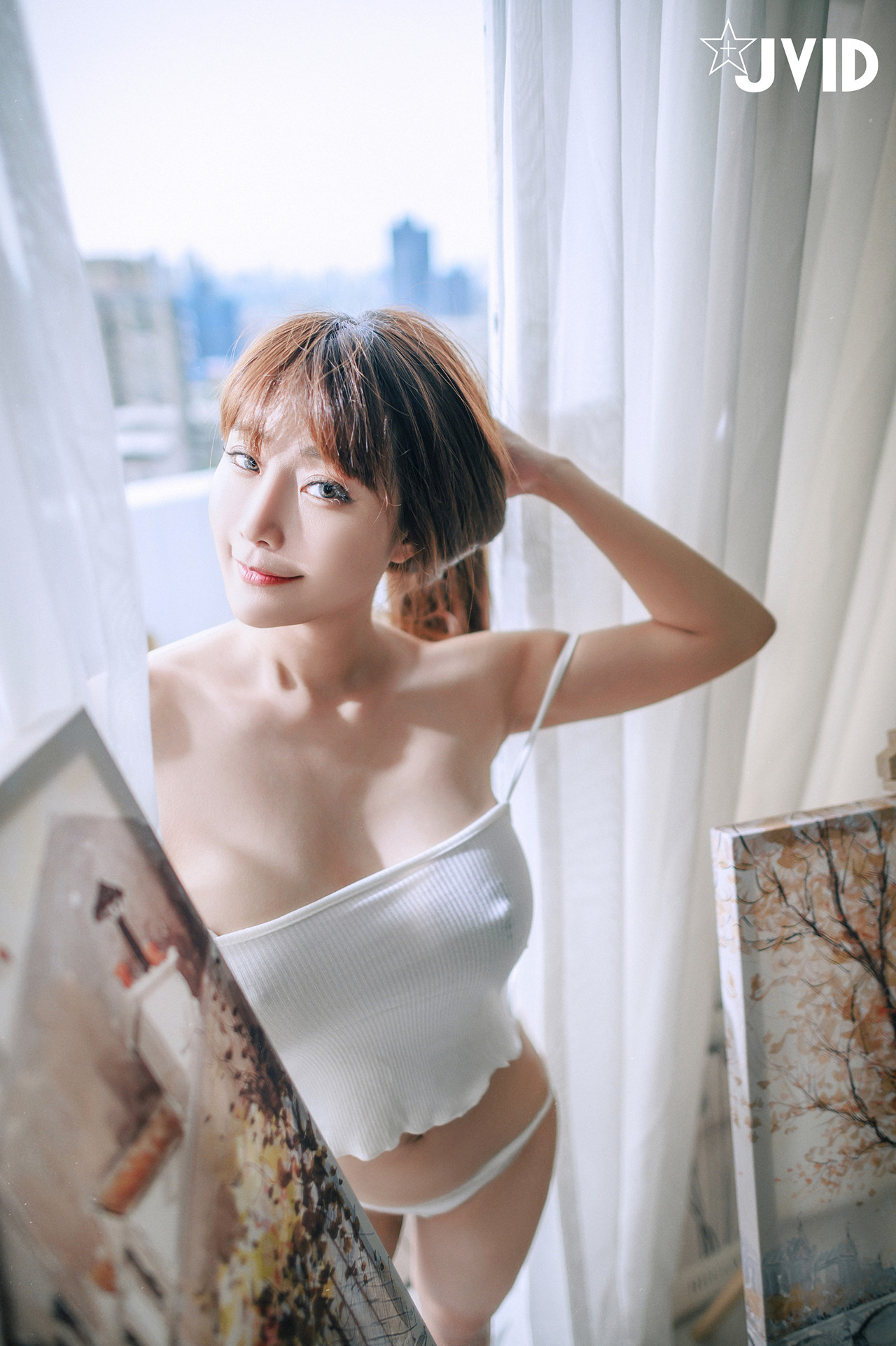 JVID Lele 乐乐 – 热爱榨精的漫画家-艺术家-生日限定尺度 Set.03