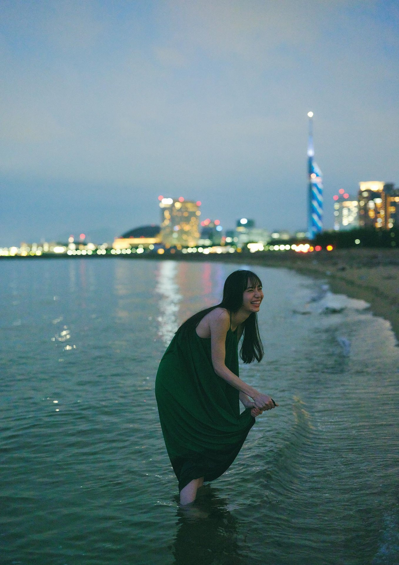 Hiroe Igeta 井桁弘恵, 写真集 「つかのま」 Set.01