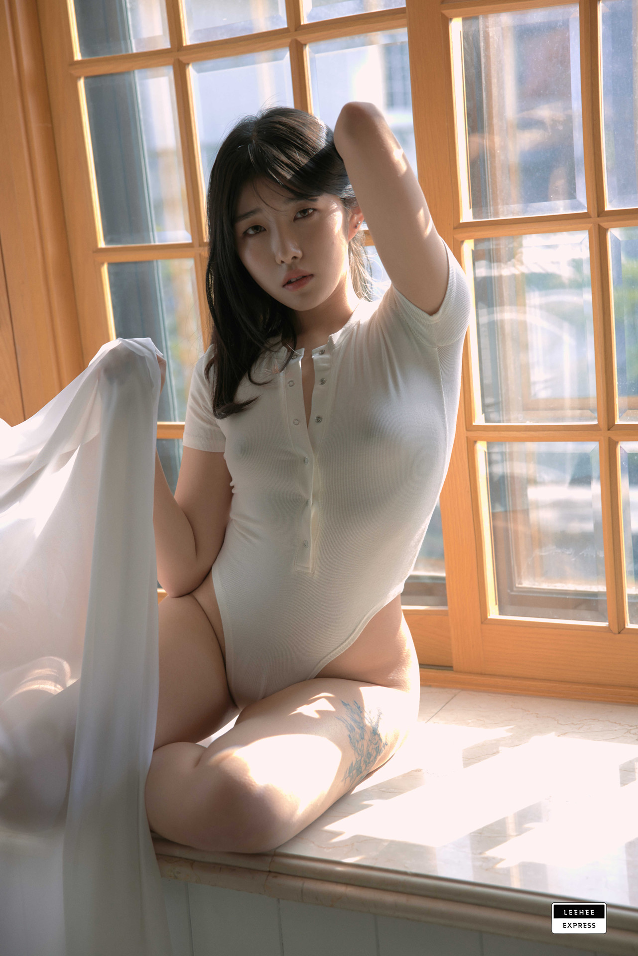 Sonson 손손, LEEHEE EXPRESS LEBE-080