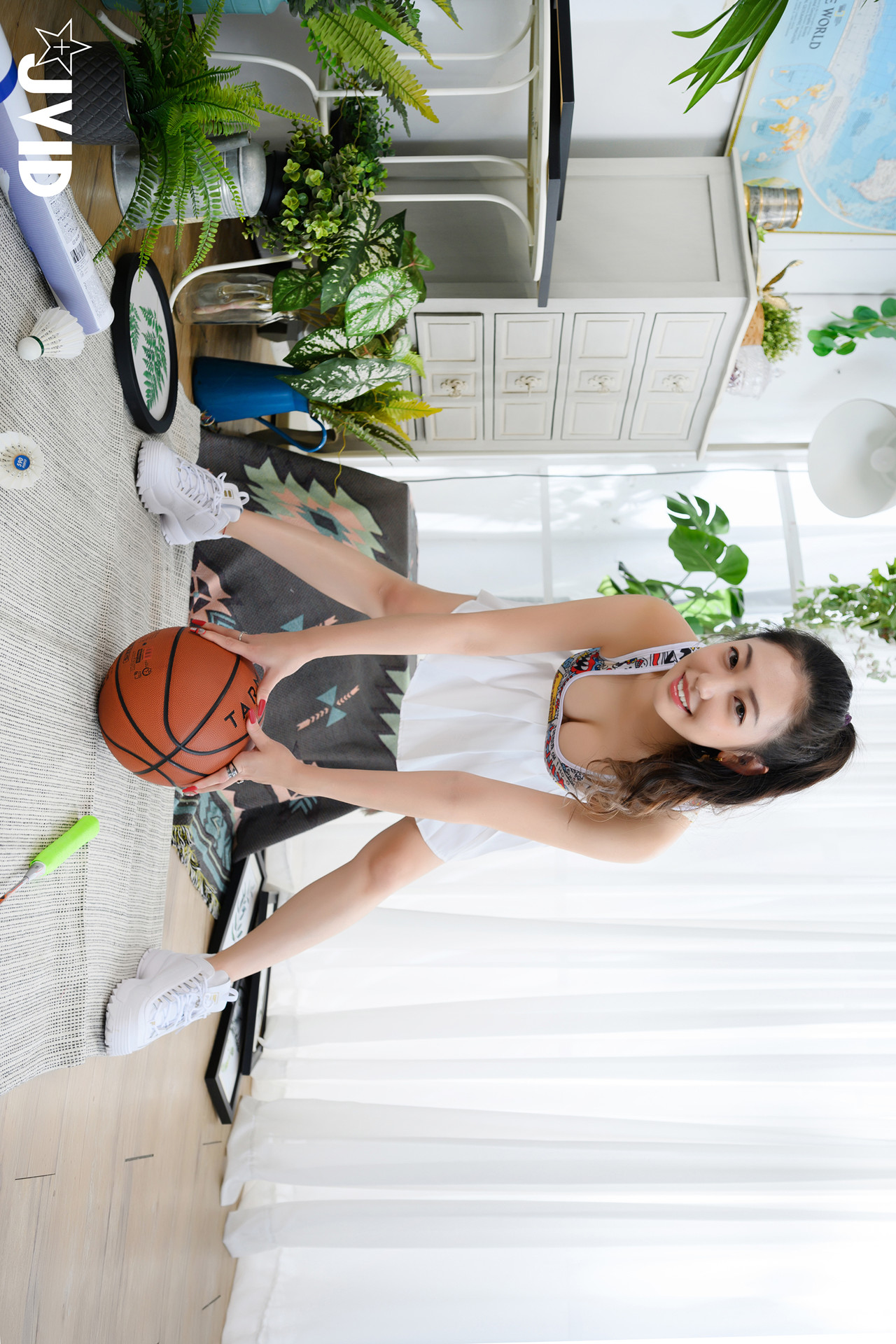 JVID 夏暮光 – WARM UP!激烈運動前,夏慕光上空帶你暖身 Set.01