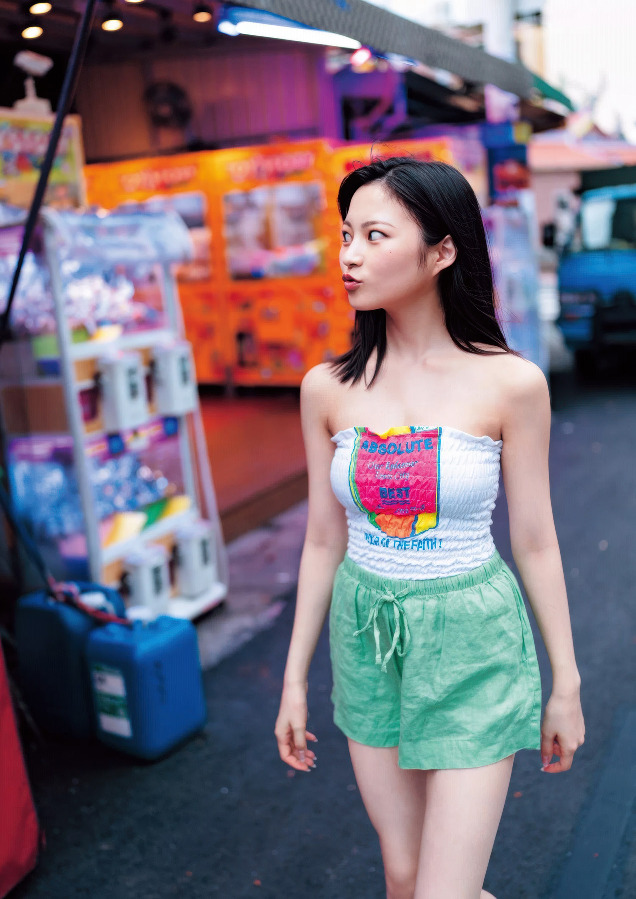 USA 宇咲, 1st 写真集 「USA USA」 Set.01