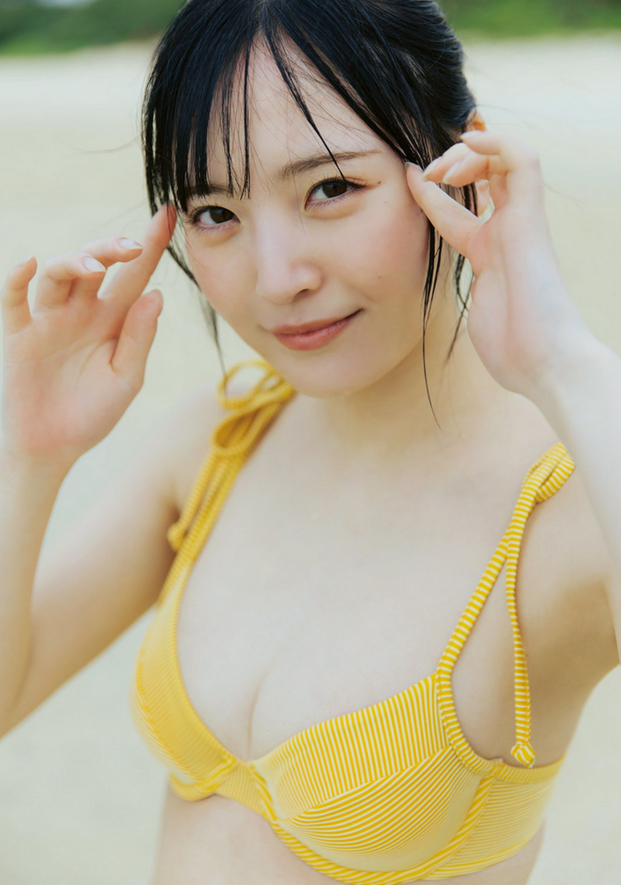 Yura Yura 由良ゆら, ファースト写真集 『ゆらドキッ!』 Set.01