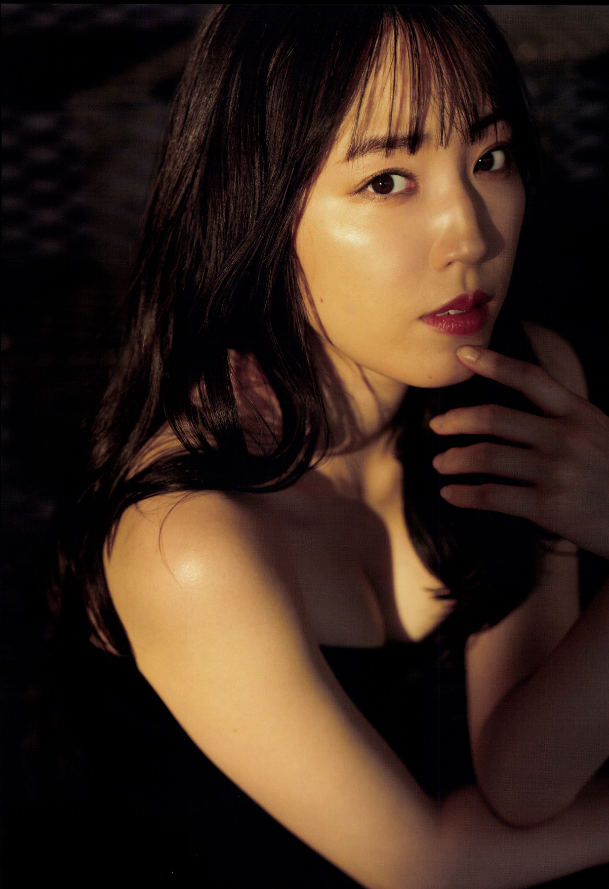 Mizuki Fukumura 譜久村聖, 写真集 「Last Scene」 Set.01