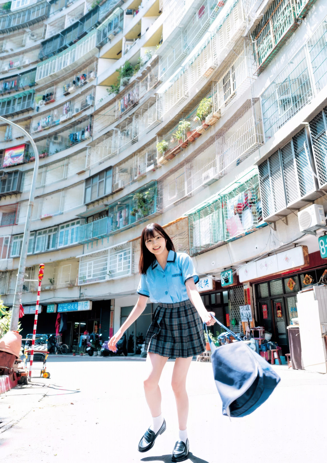 USA 宇咲, 1st 写真集 「USA USA」 Set.02