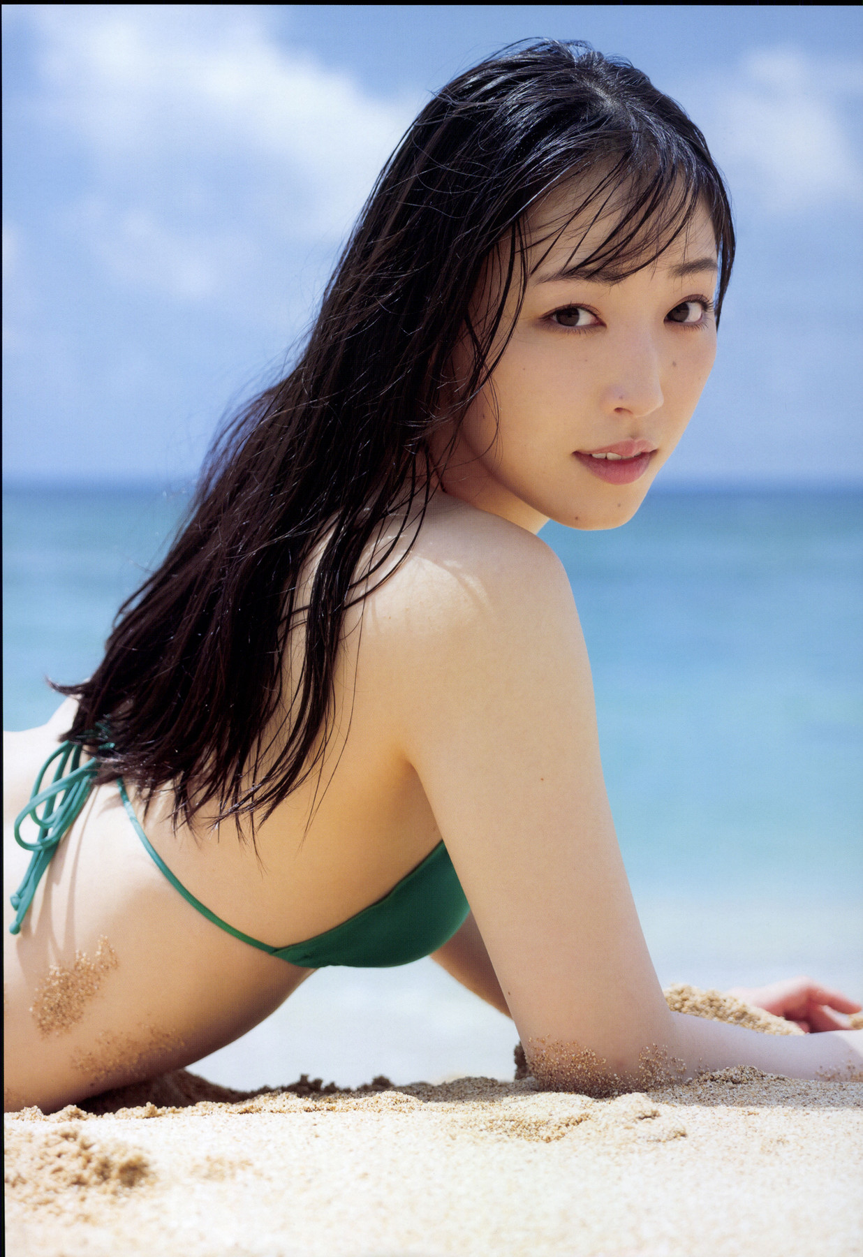 Mizuki Fukumura 譜久村聖, 写真集 「Last Scene」 Set.01