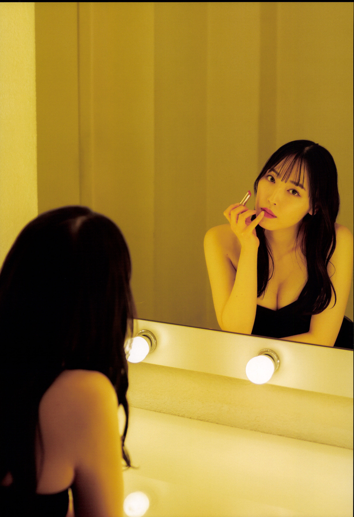 Mizuki Fukumura 譜久村聖, 写真集 「Last Scene」 Set.01