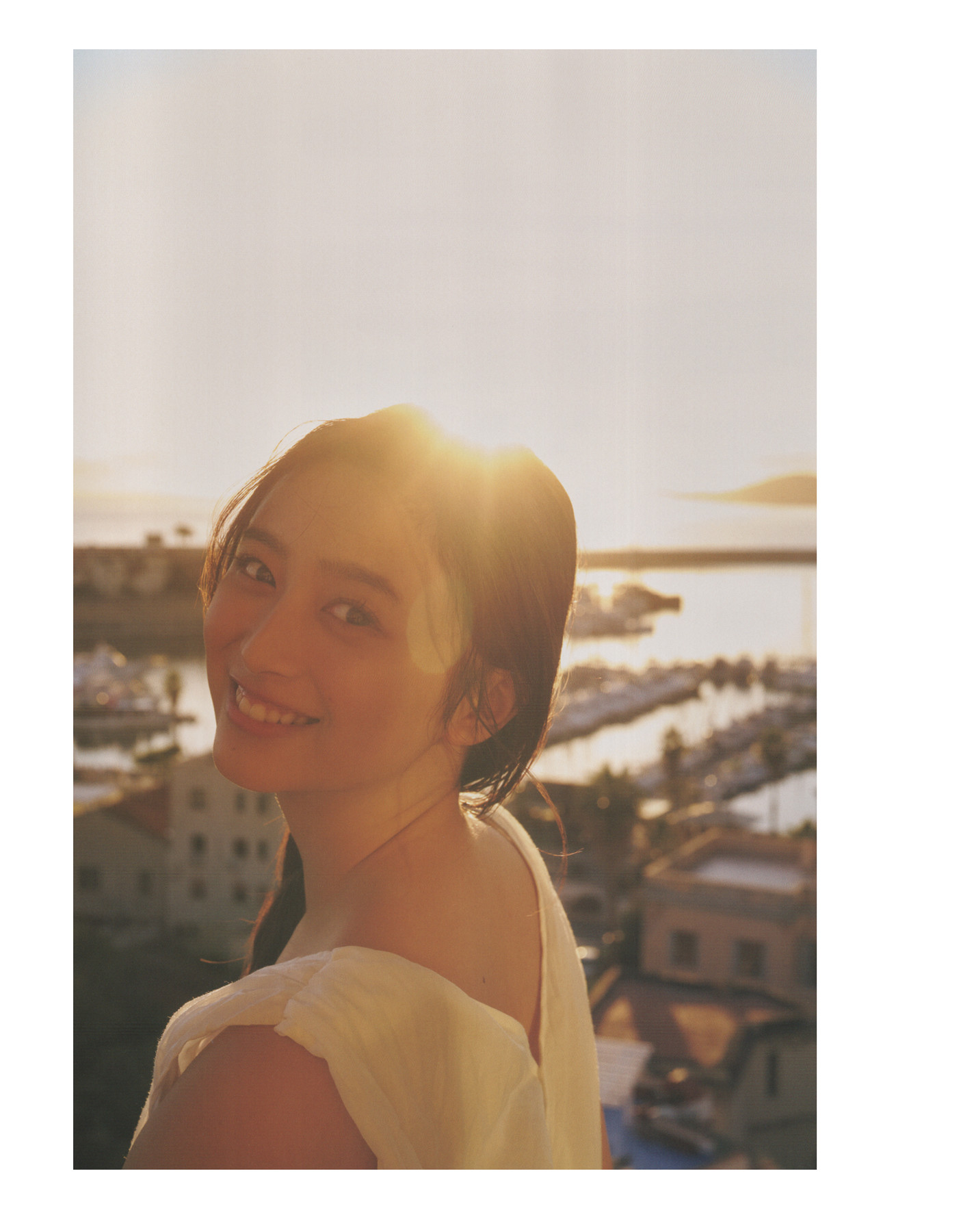 Nagi Inoue 井上和, 1st写真集 ～モノローグ～ Set.01