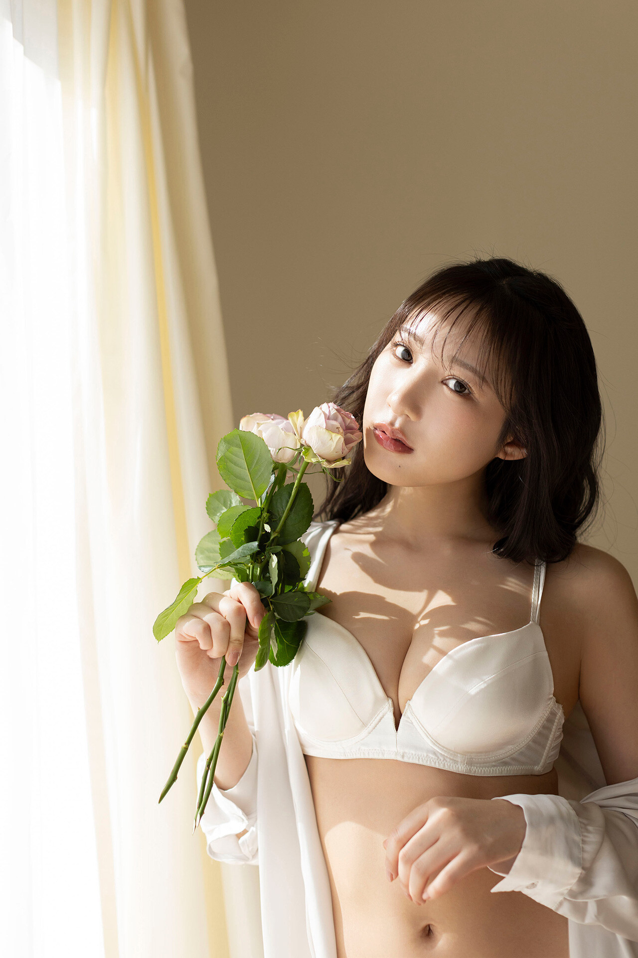 Sumire Yokono 横野すみれ, FLASHデジタル写真集 「どこ見てるの？」 Set.02