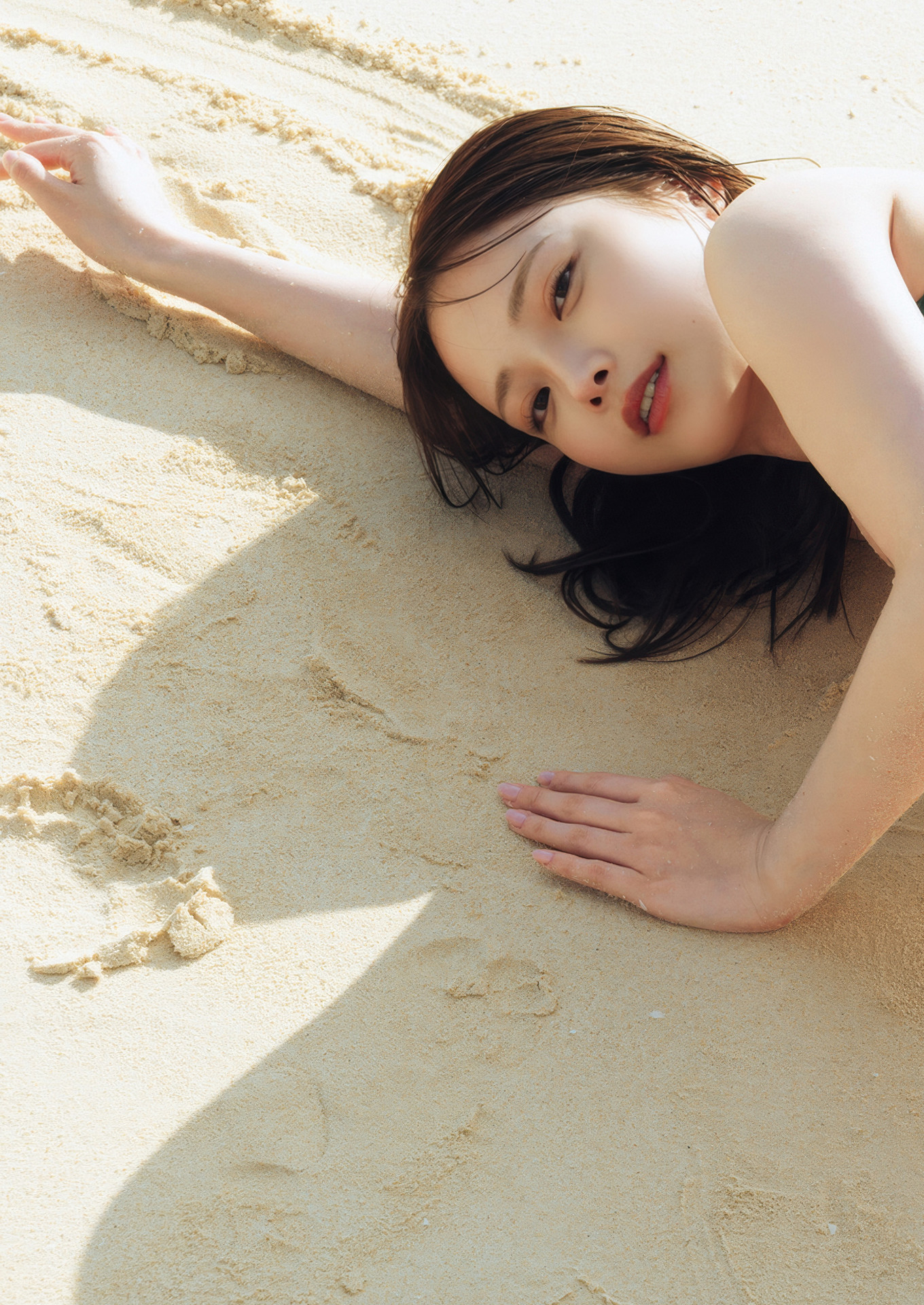Himeka Araya 新谷姫加, ファースト写真集 「ひめかわいい。」 Set.01