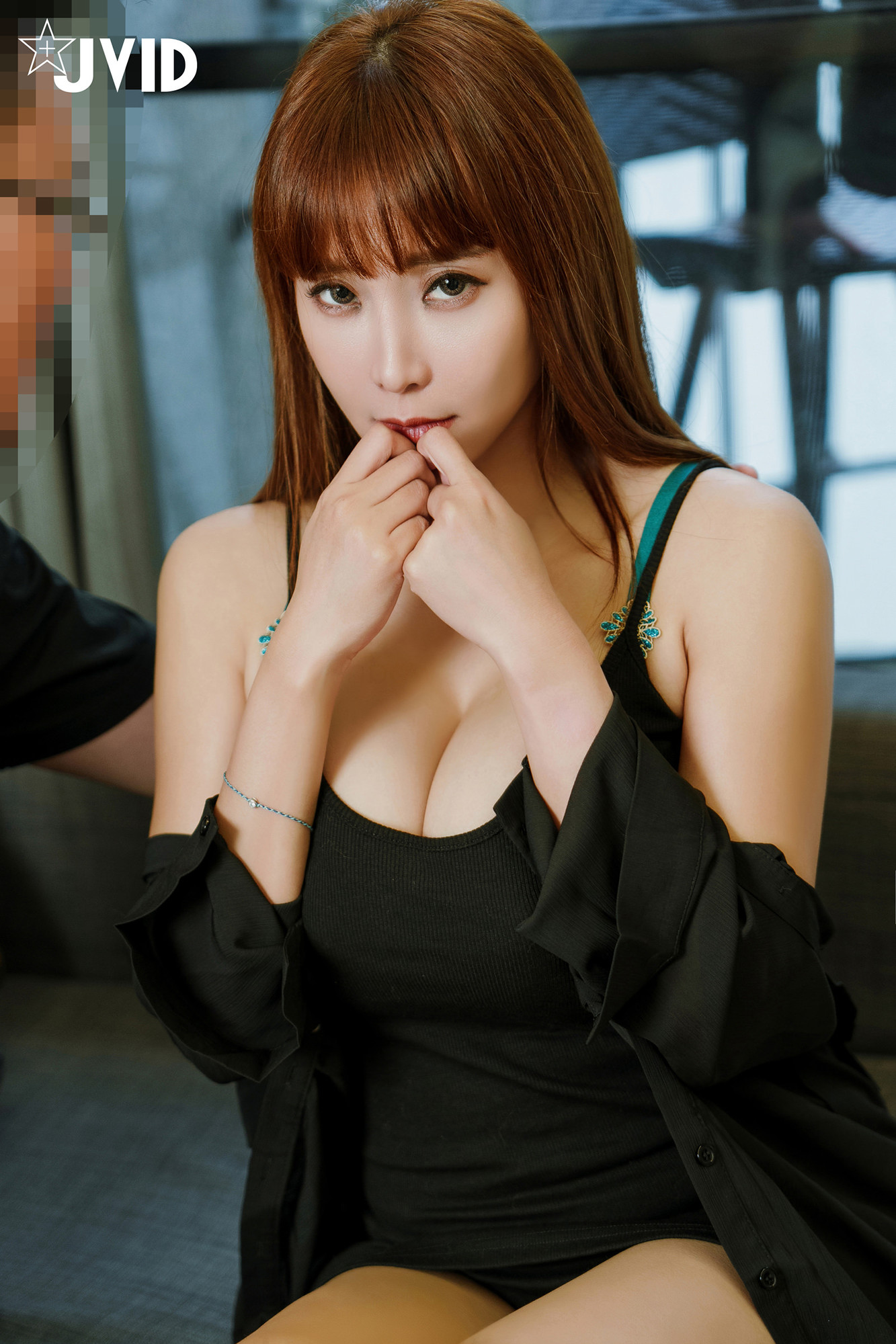 JVID 乐乐 – 部下之妻-NTR剧情-在下属面前强奸他老婆 Set.01
