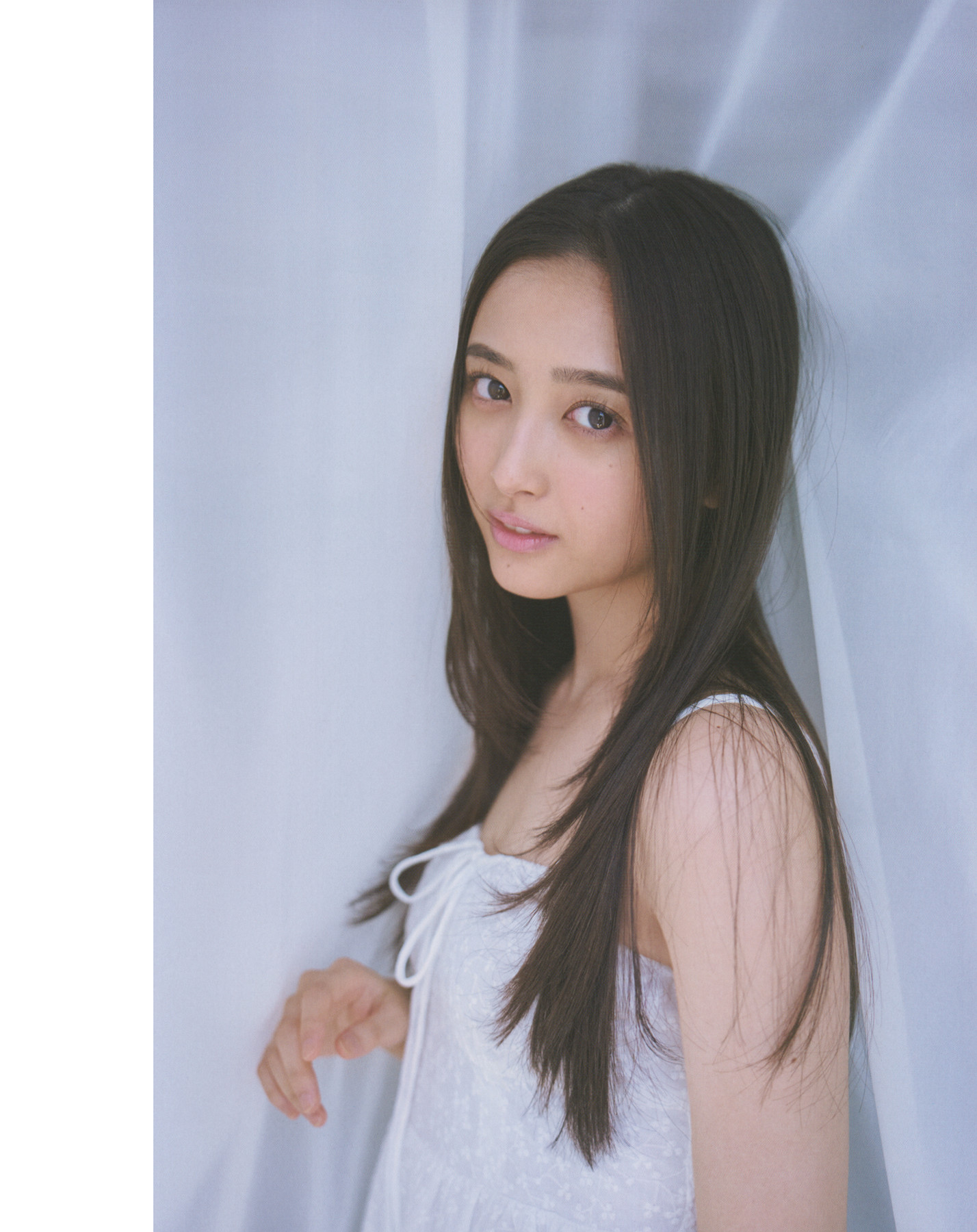 Nagi Inoue 井上和, 1st写真集 ～モノローグ～ Set.01