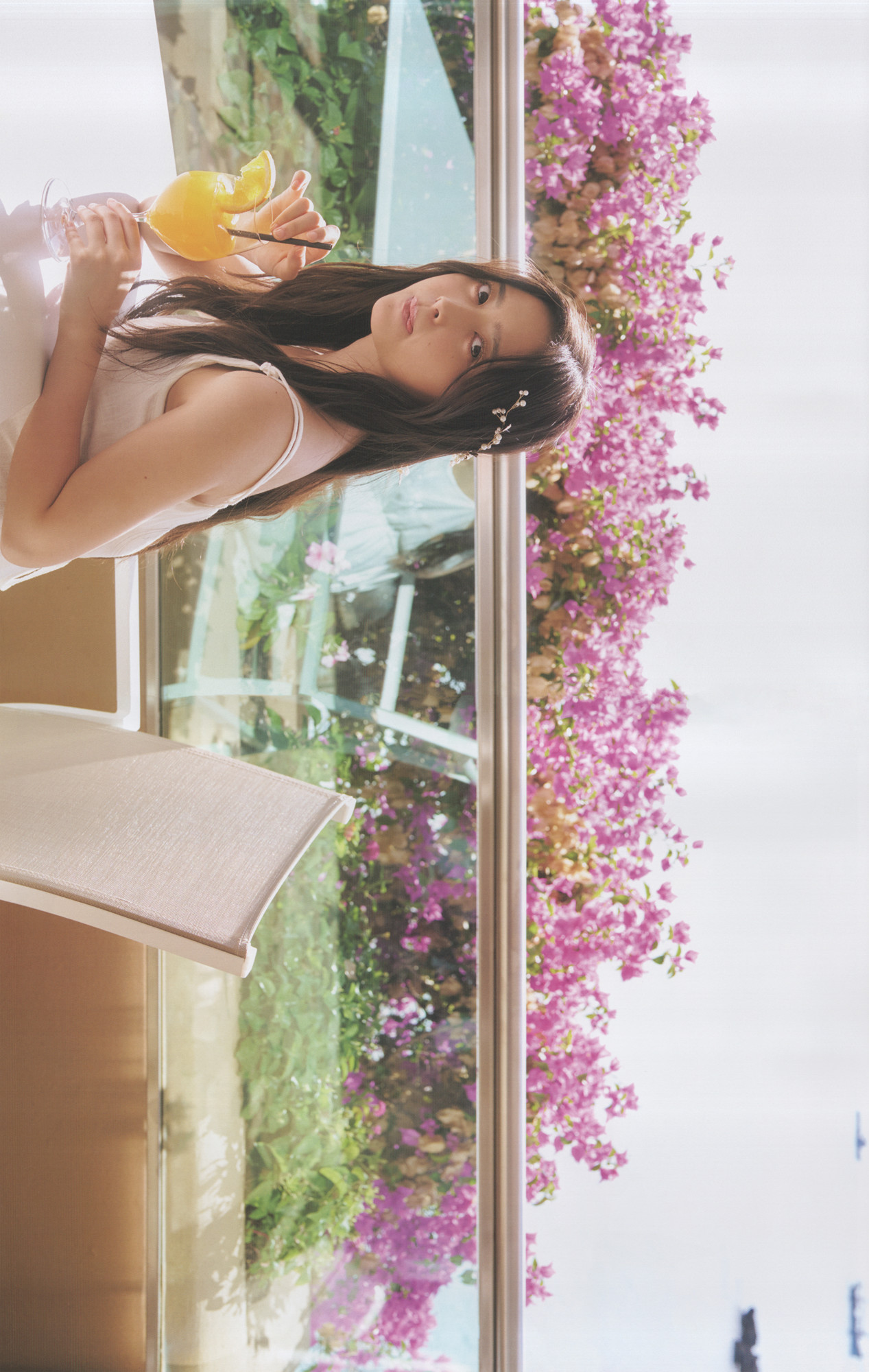 Nagi Inoue 井上和, 1st写真集 ～モノローグ～ Set.01
