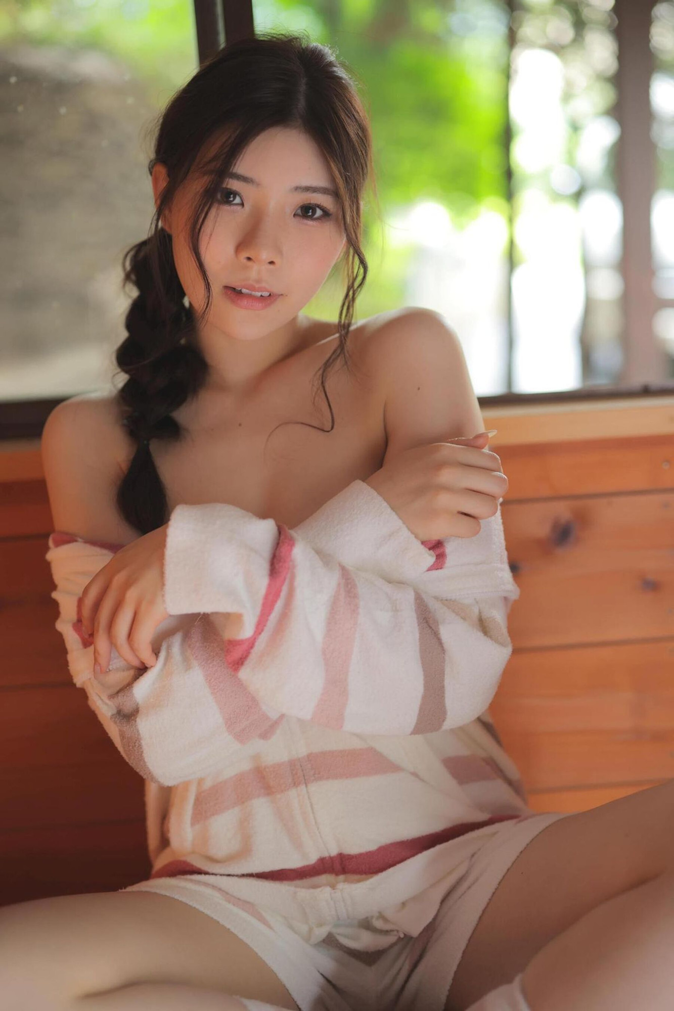 Rei Kamiki 神木麗, 写真集 ひとつなぎBOOKS 「Ather Vol.1」 Set.01