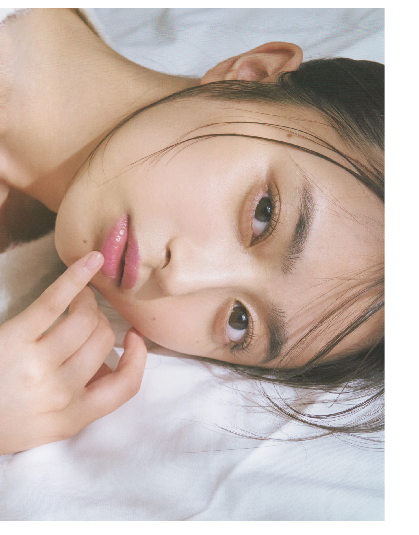Nagi Inoue 井上和, 1st写真集 ～モノローグ～ Set.01