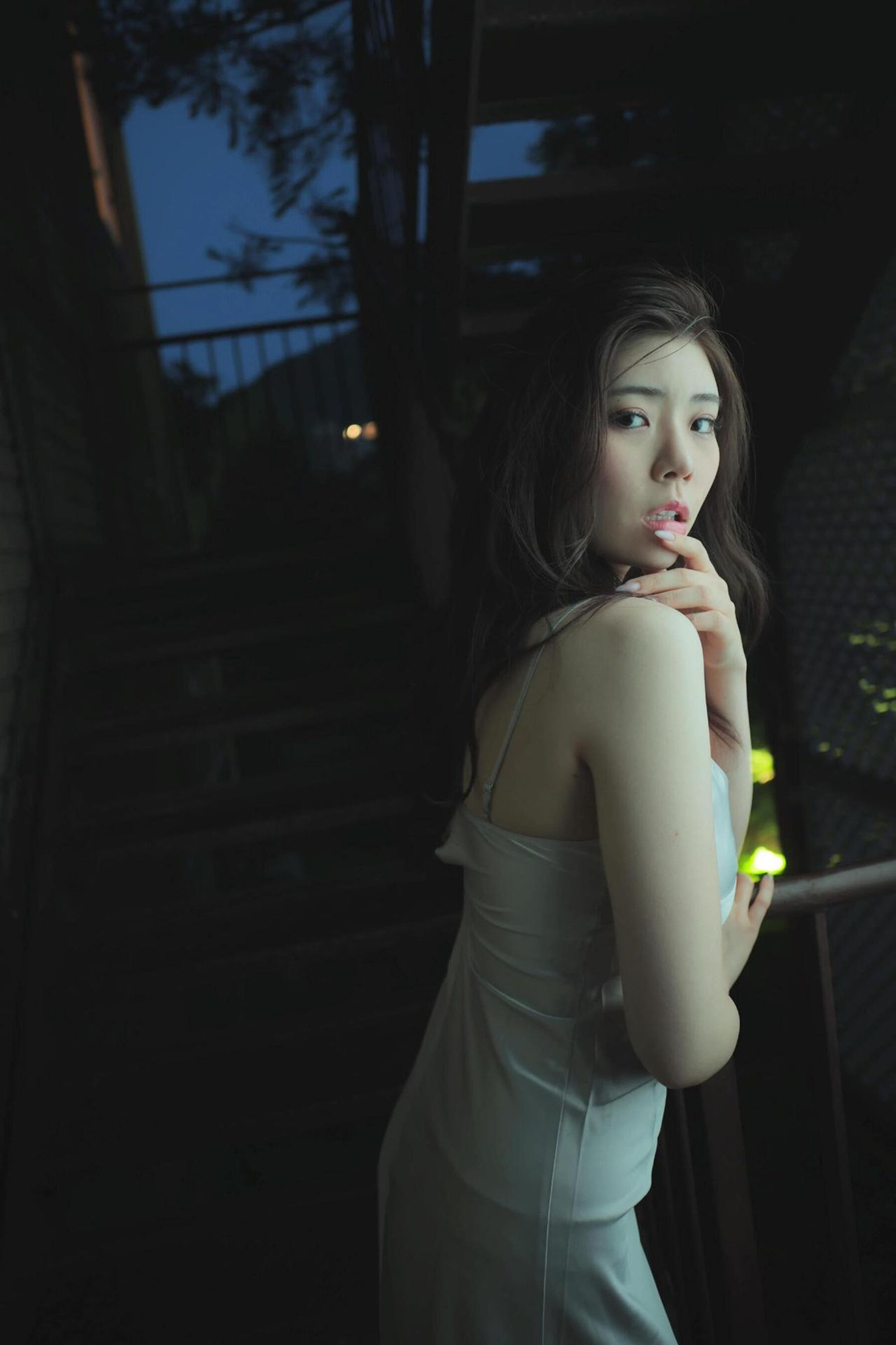 Rei Kamiki 神木麗, 写真集 ひとつなぎBOOKS 「Ather Vol.1」 Set.01