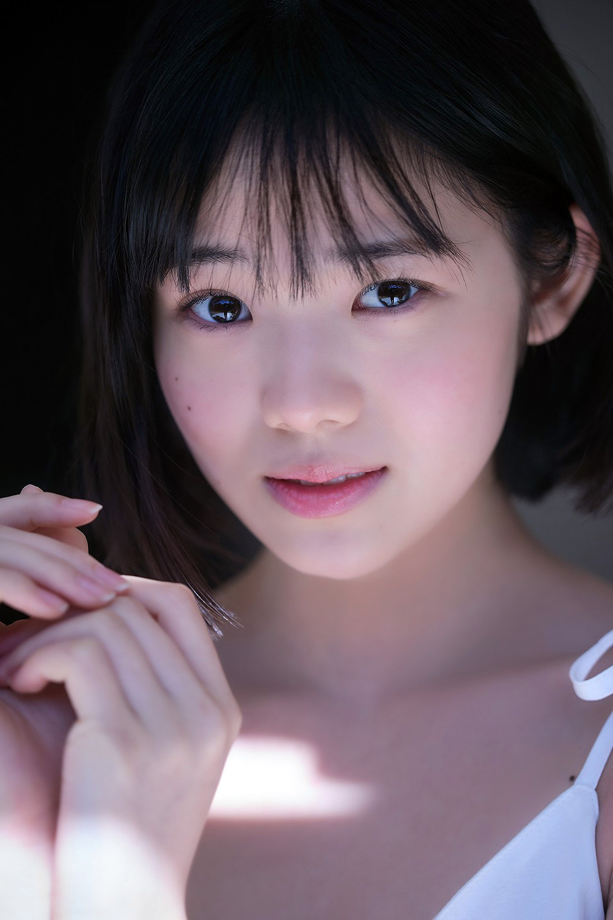 Kohaku Shida 志田こはく, 週プレ Photo Book 「琥珀色の時」 Set.03
