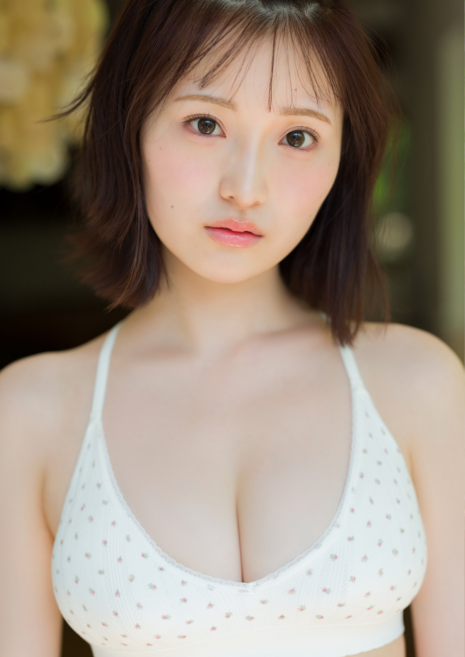 Azusa Ogura 小倉あずさ, Airi Saito 斎藤愛莉, Young Jump 2025 No.34 (ヤングジャンプ 2025年34号)