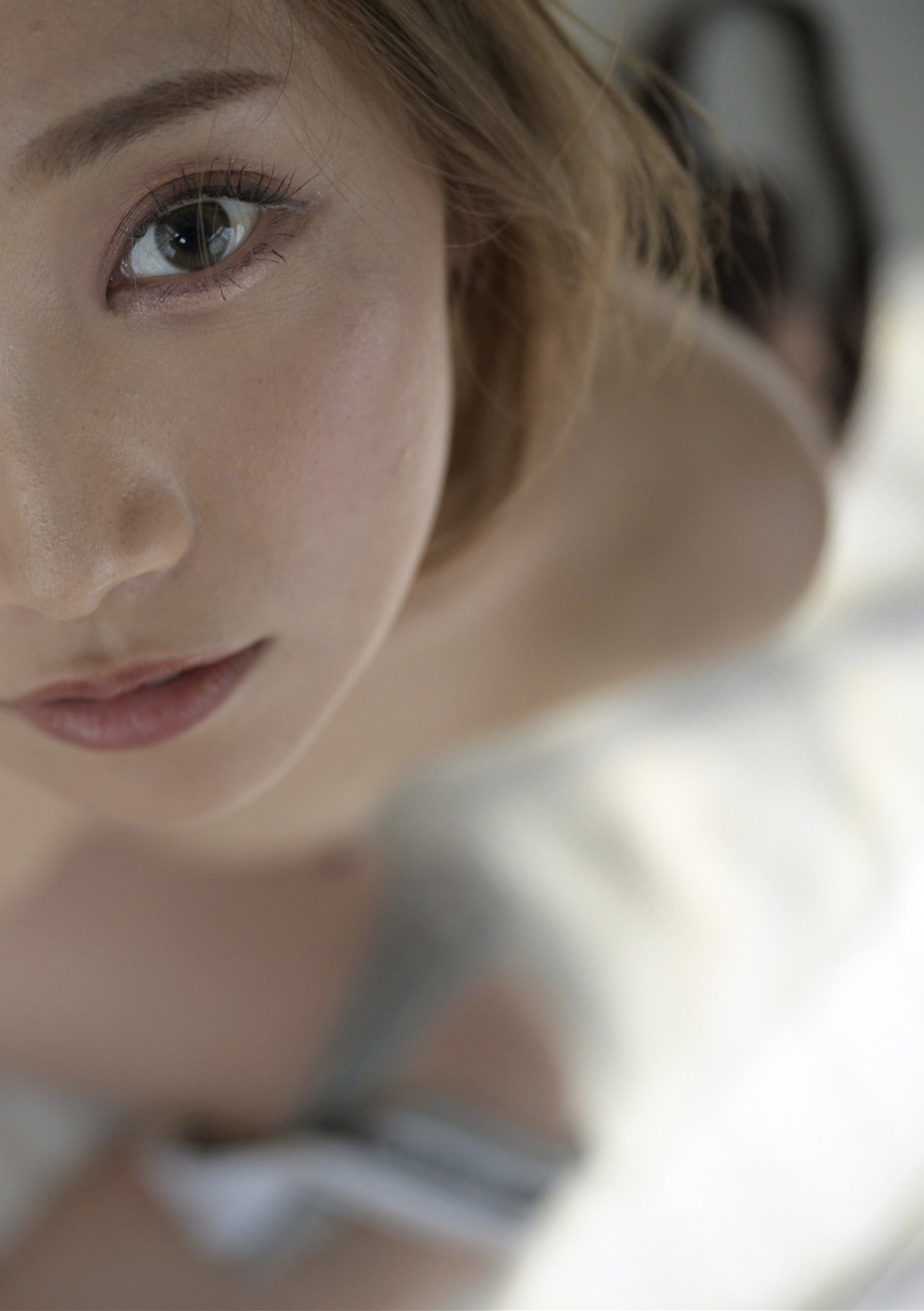 Anna Kami 加美杏奈, 週刊現代デジタル写真集 「隣の部屋の美脚お姉さん プレミアムヌードシリーズ」 Set.02