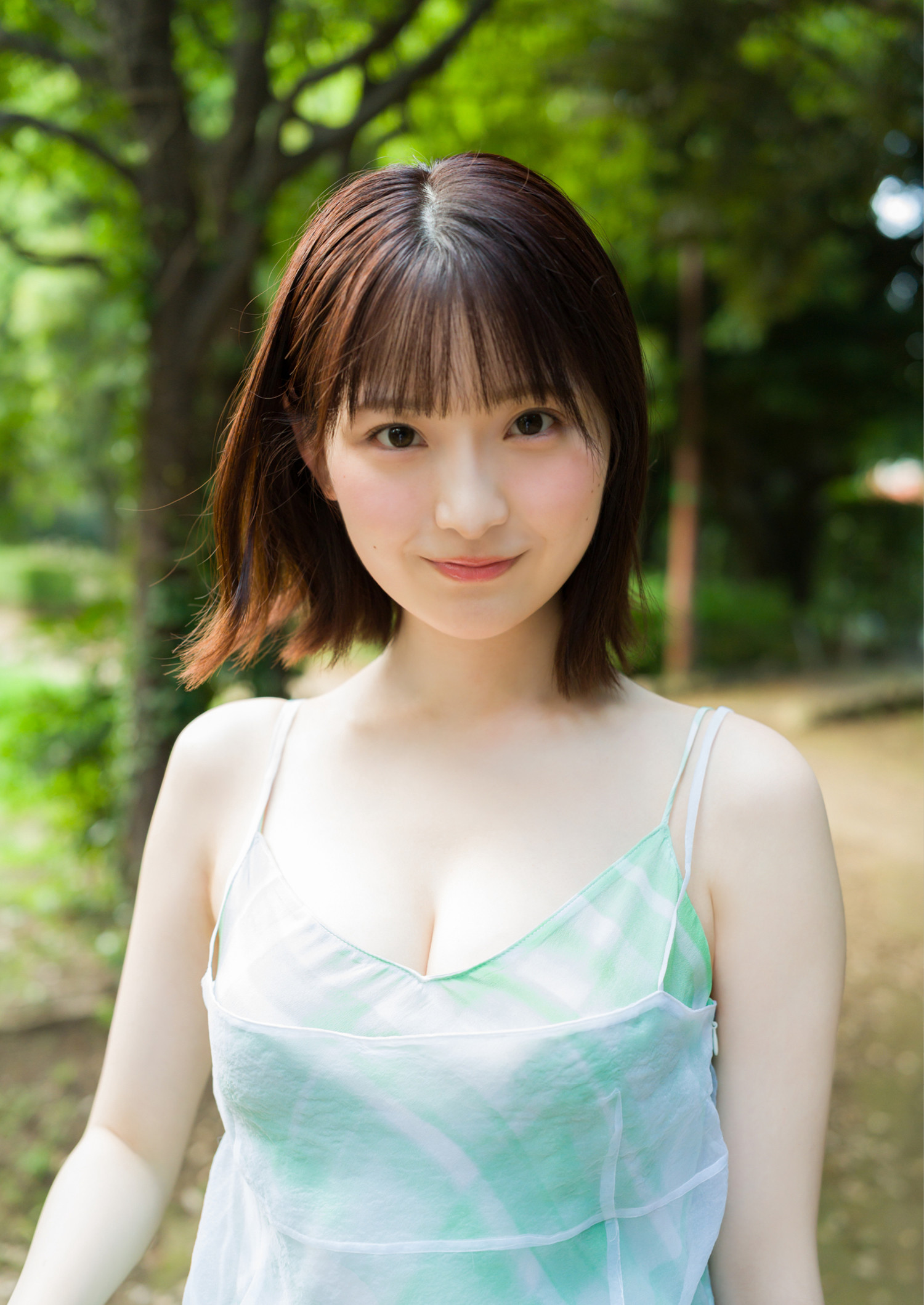 Azusa Ogura 小倉あずさ, Airi Saito 斎藤愛莉, Young Jump 2025 No.34 (ヤングジャンプ 2025年34号)
