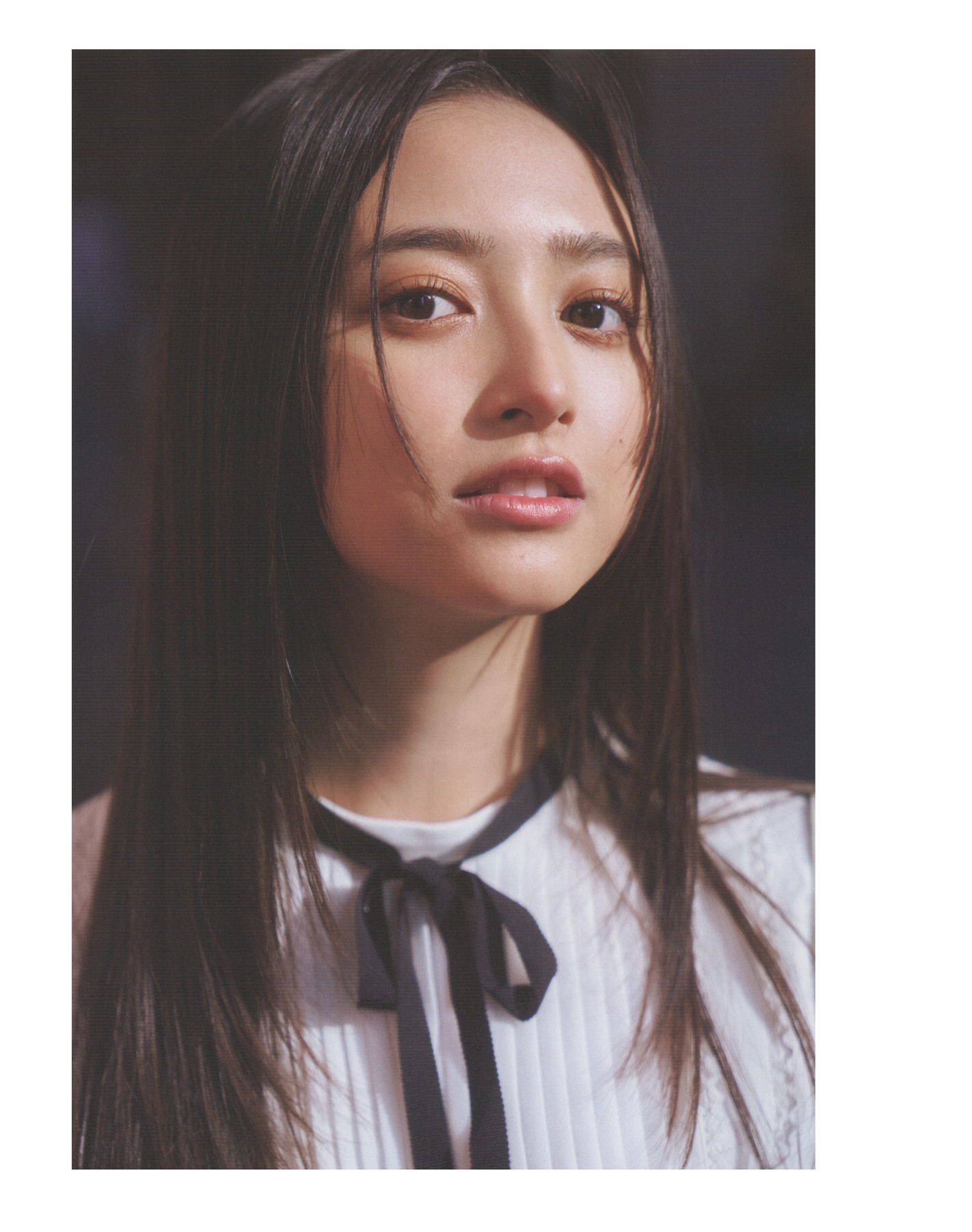 Nagi Inoue 井上和, 1st写真集 ～モノローグ～ Set.04