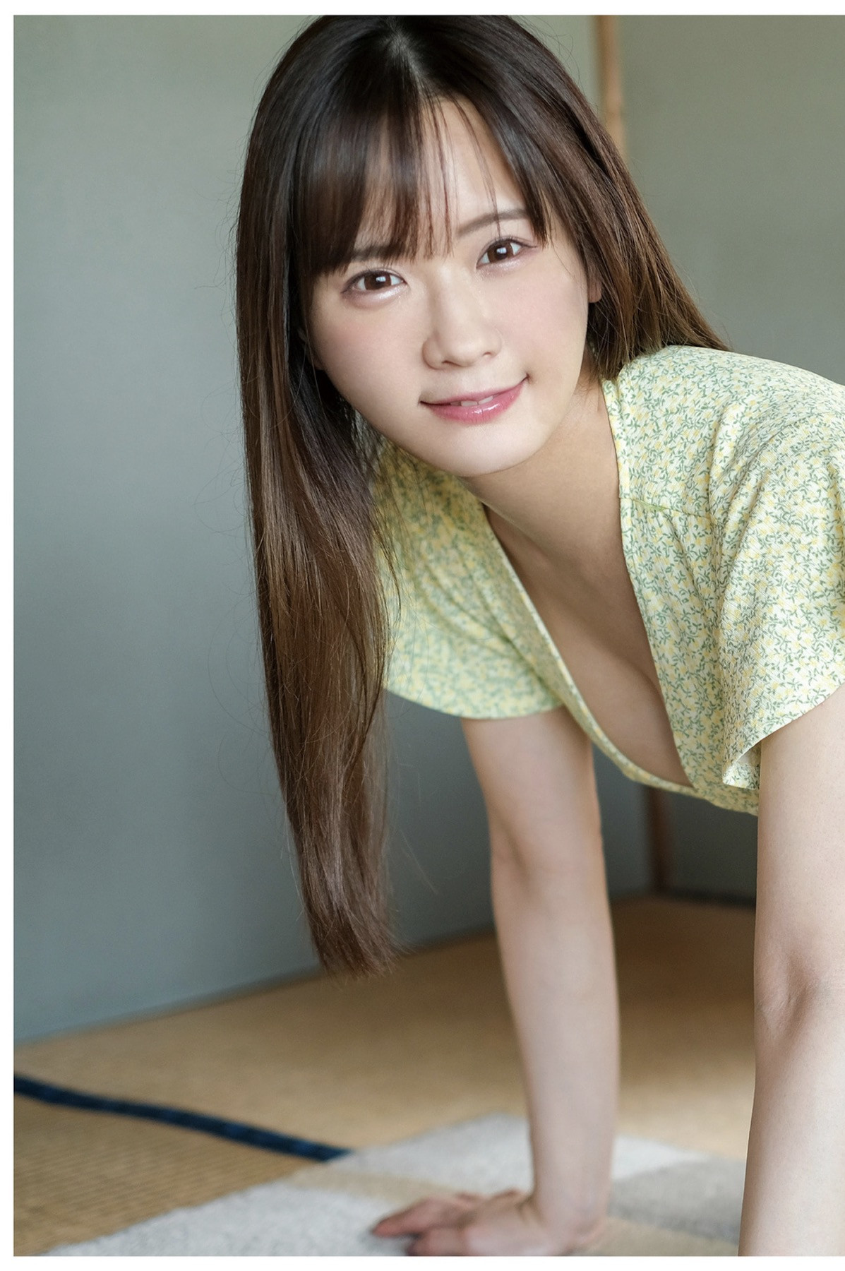 Narumi Hirose 広瀬なるみ, ヌード写真集 『風に包まれて』 Set.04