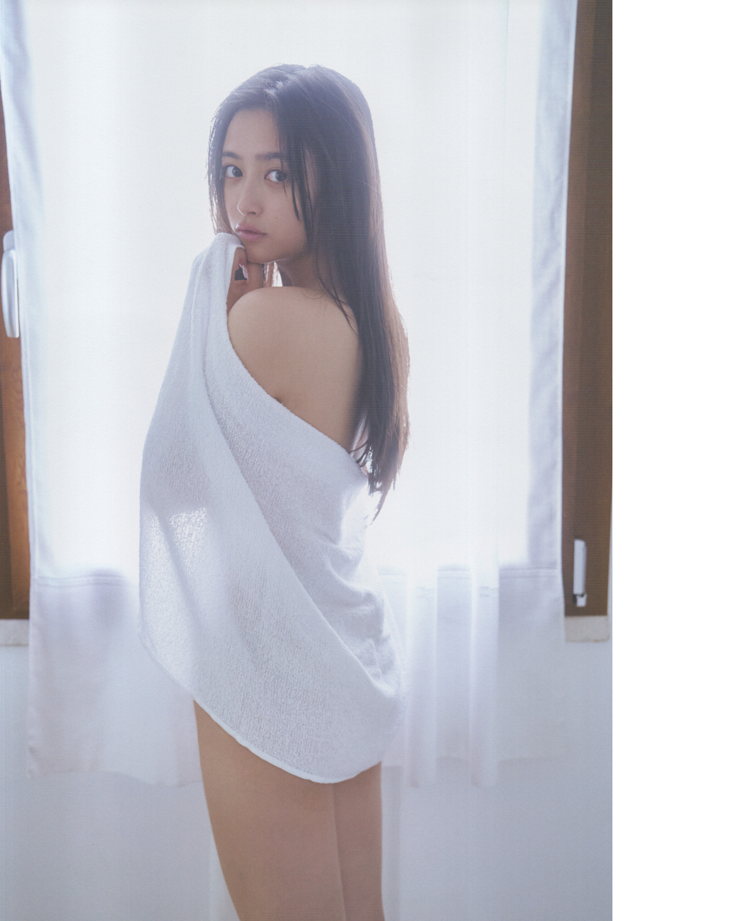 Nagi Inoue 井上和, 1st写真集 ～モノローグ～ Set.04
