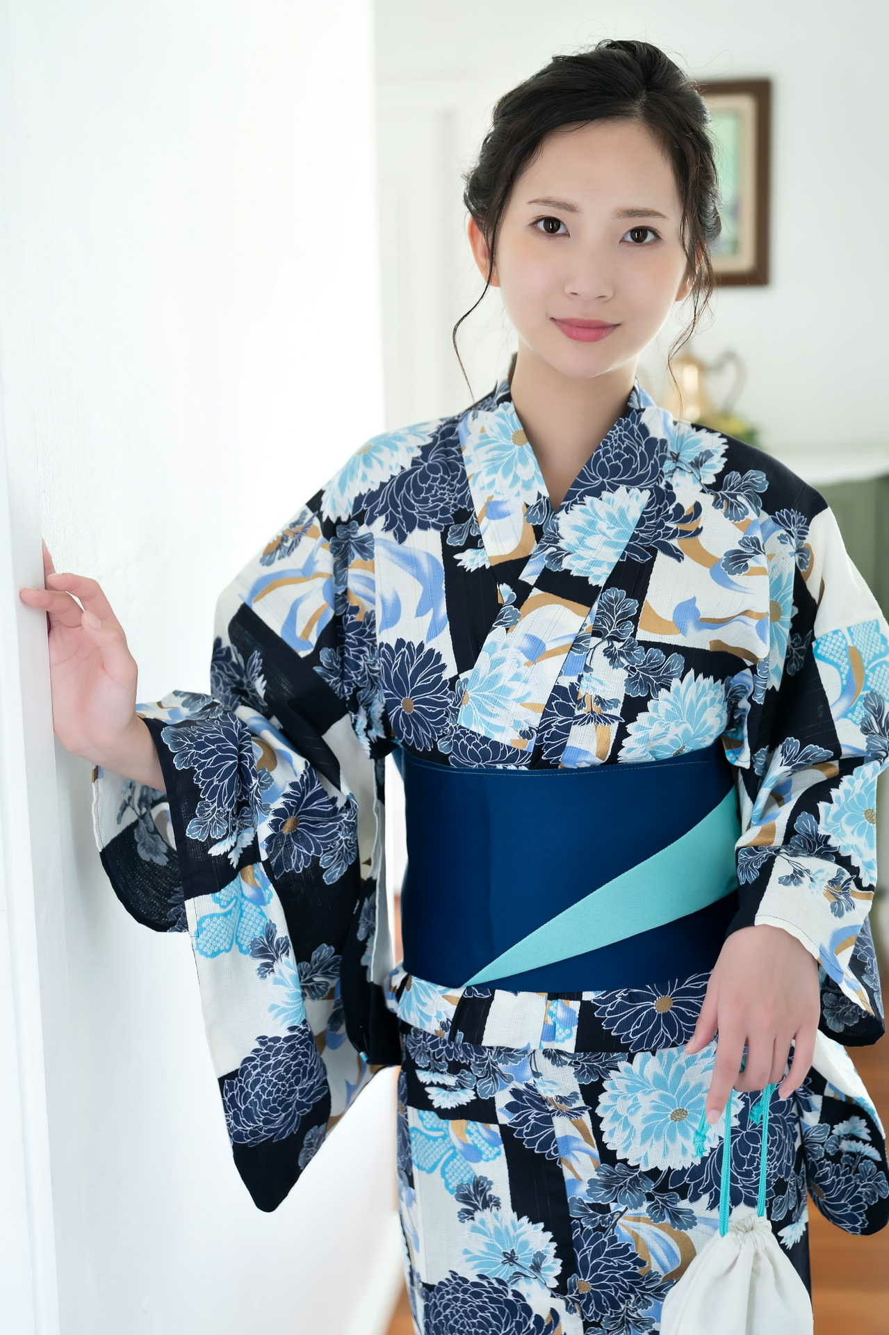 Miho Machiyama 街山みほ, idolpost 写真集 「煌めく紺碧の」 Set.02