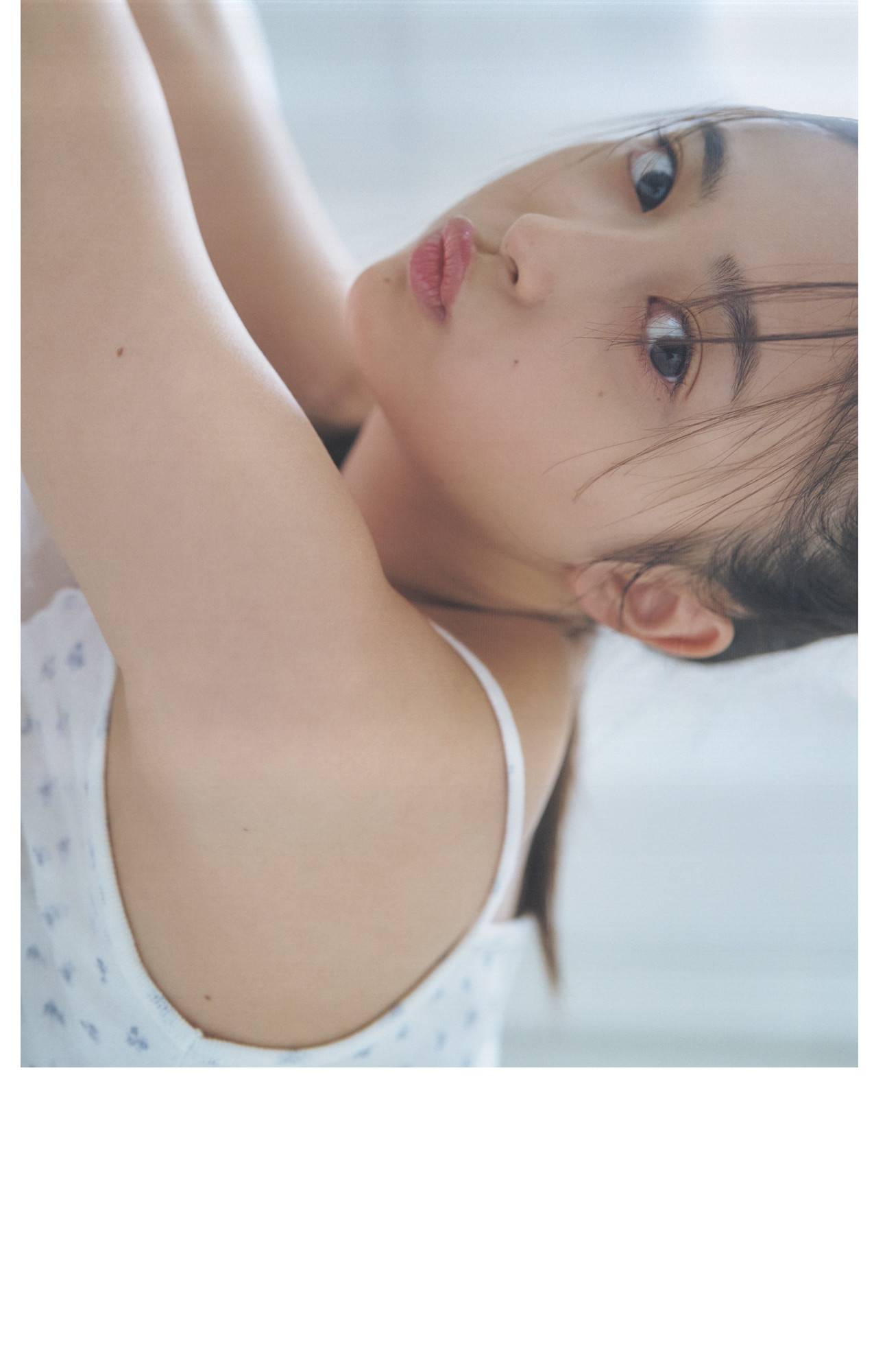 Nagi Inoue 井上和, 1st写真集 ～モノローグ～ Set.05