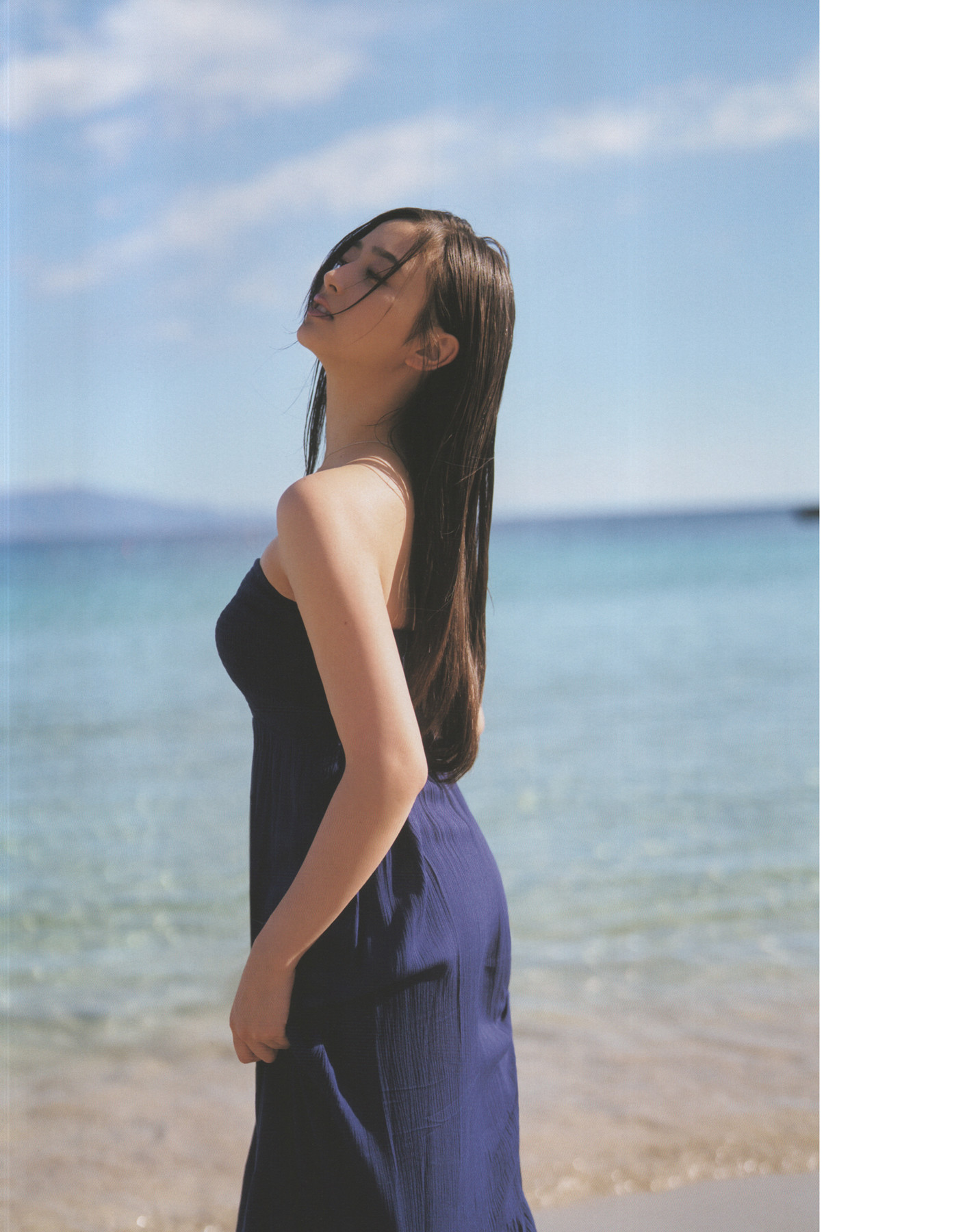Nagi Inoue 井上和, 1st写真集 ～モノローグ～ Set.05