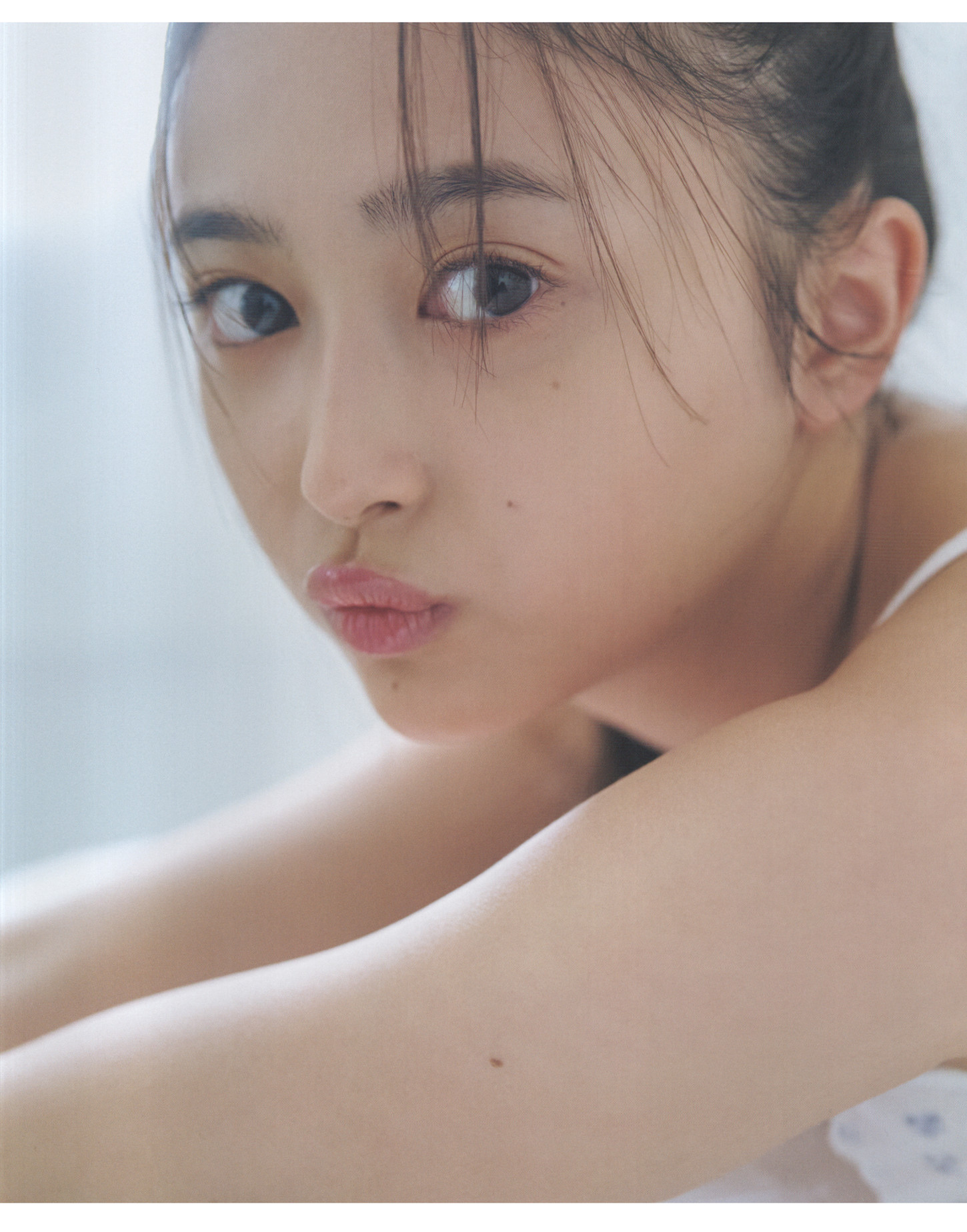 Nagi Inoue 井上和, 1st写真集 ～モノローグ～ Set.05