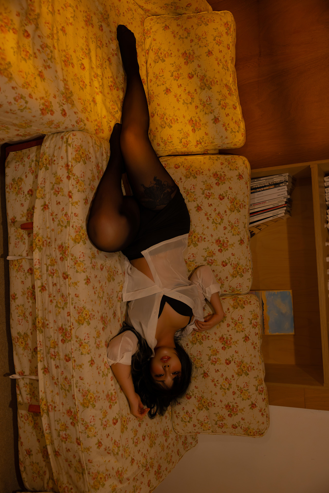 Lee Yuin 유인, Photobook ‘Girl Next Door’ Set.02