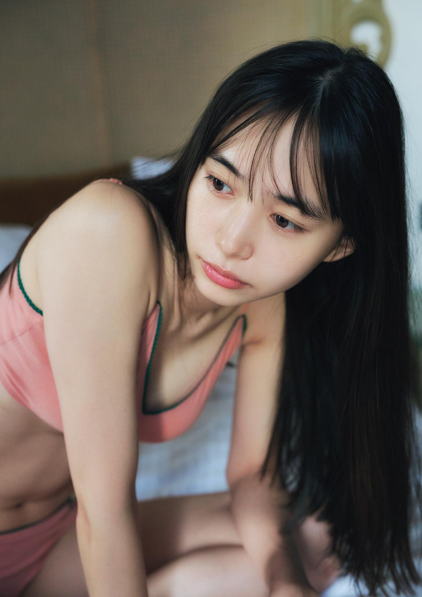 Hiroe Igeta 井桁弘恵, 写真集 「つかのま」 Set.05